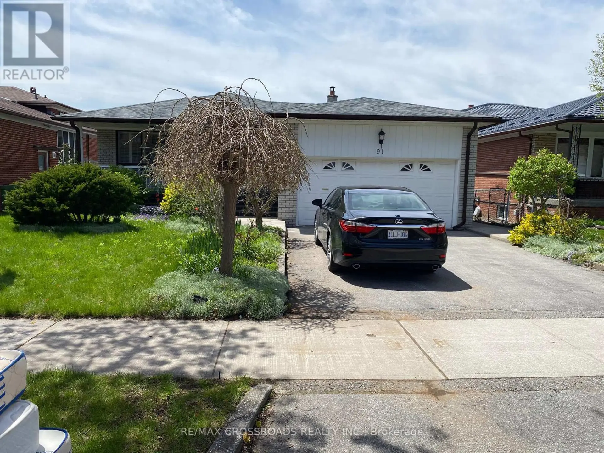 91 BICKERTON CRESCENT - Image 1