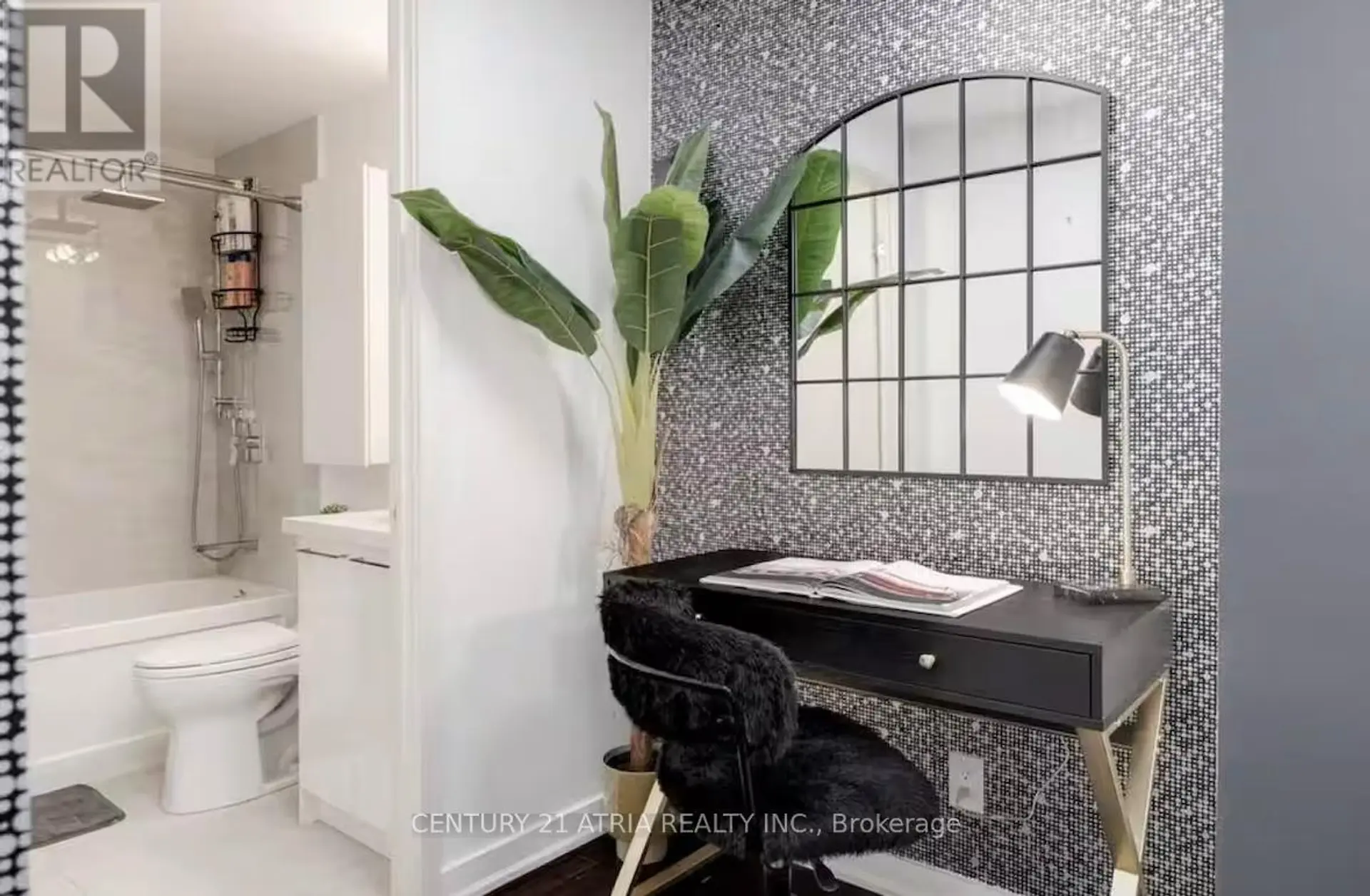 #512 14 YORK STREET - Image 10