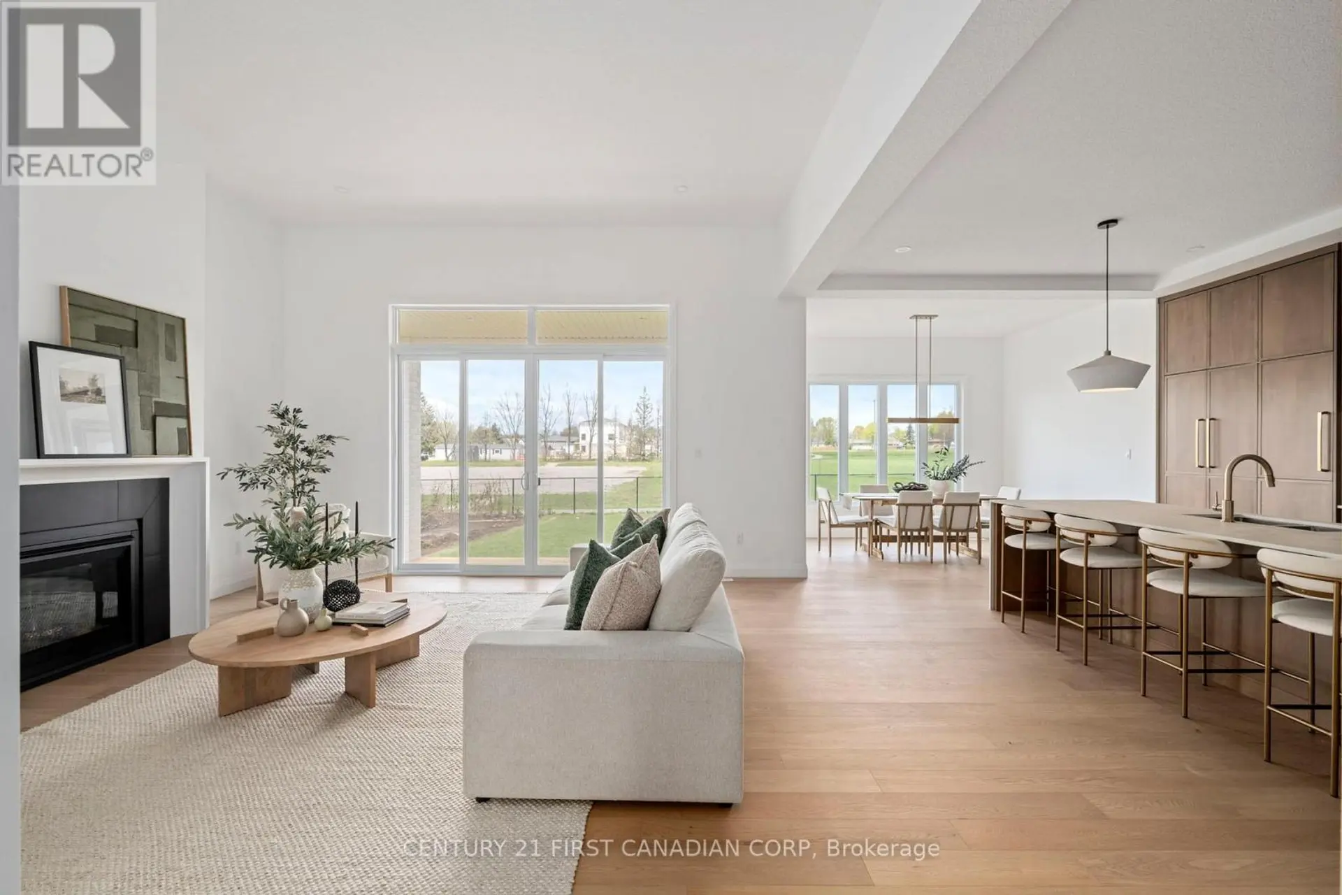 207 FOXBOROUGH PLACE - Image 6