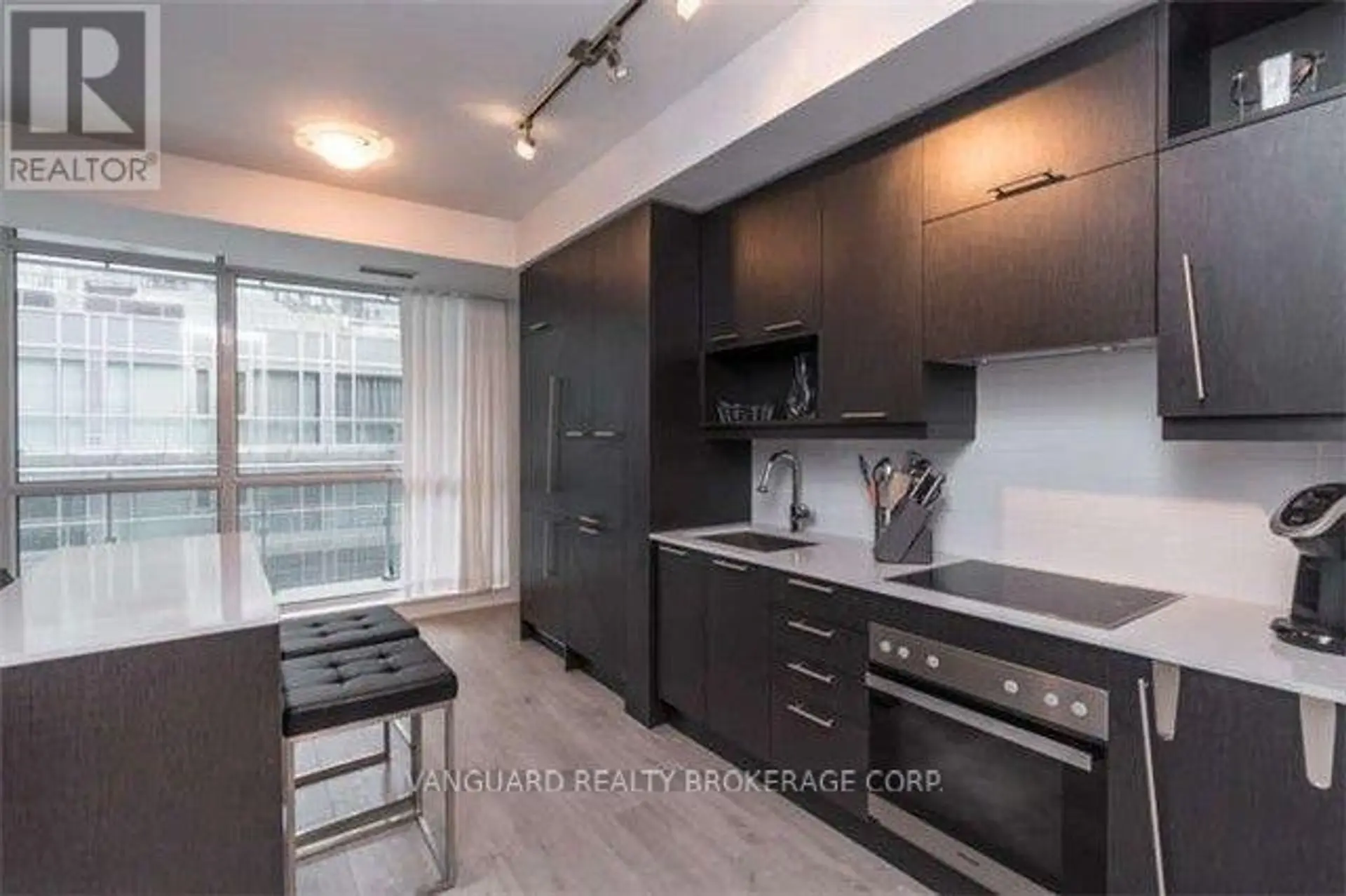 #513 199 RICHMOND STREET W - Image 7