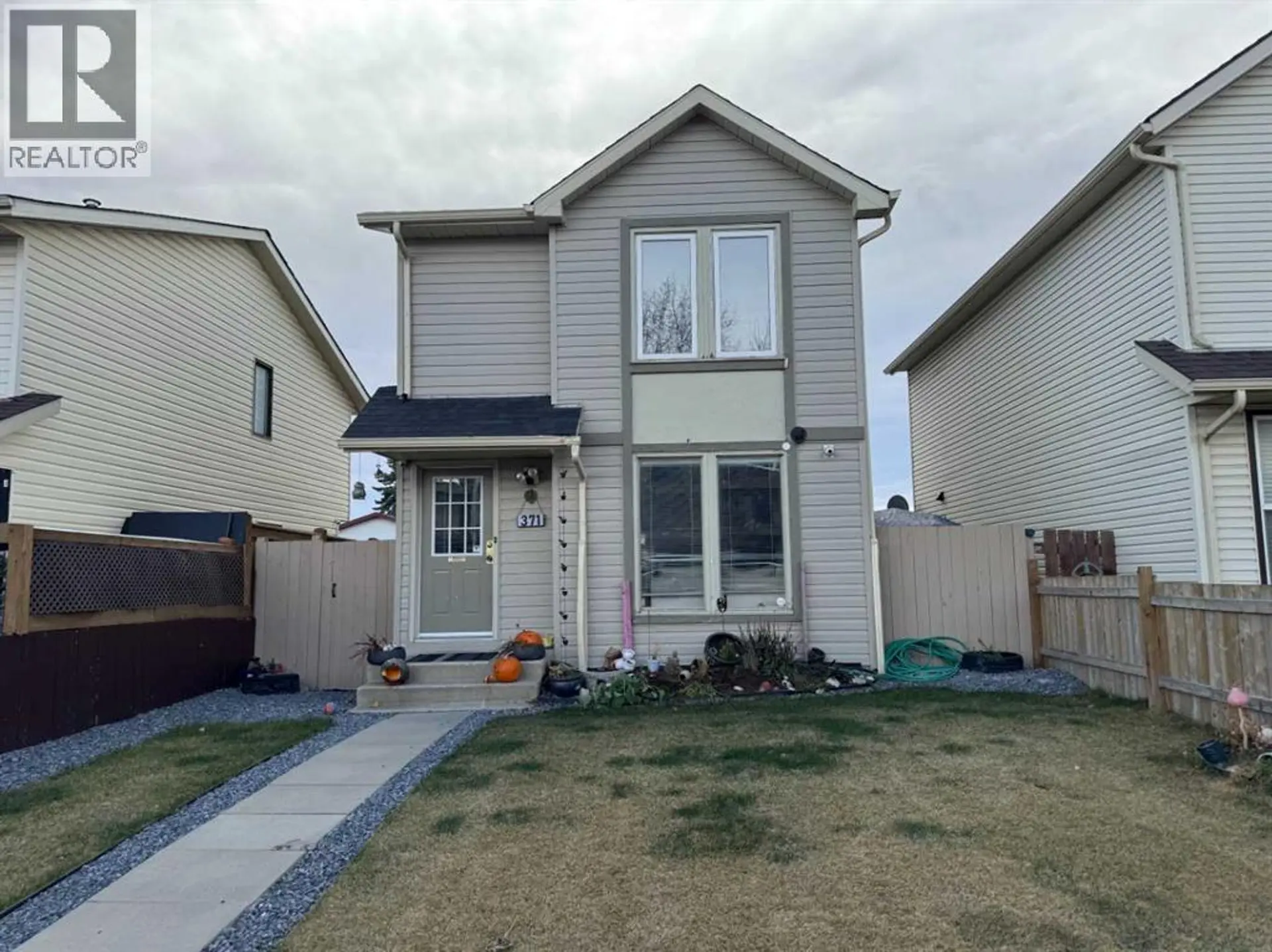 371 Falshire Drive NE - Image 1