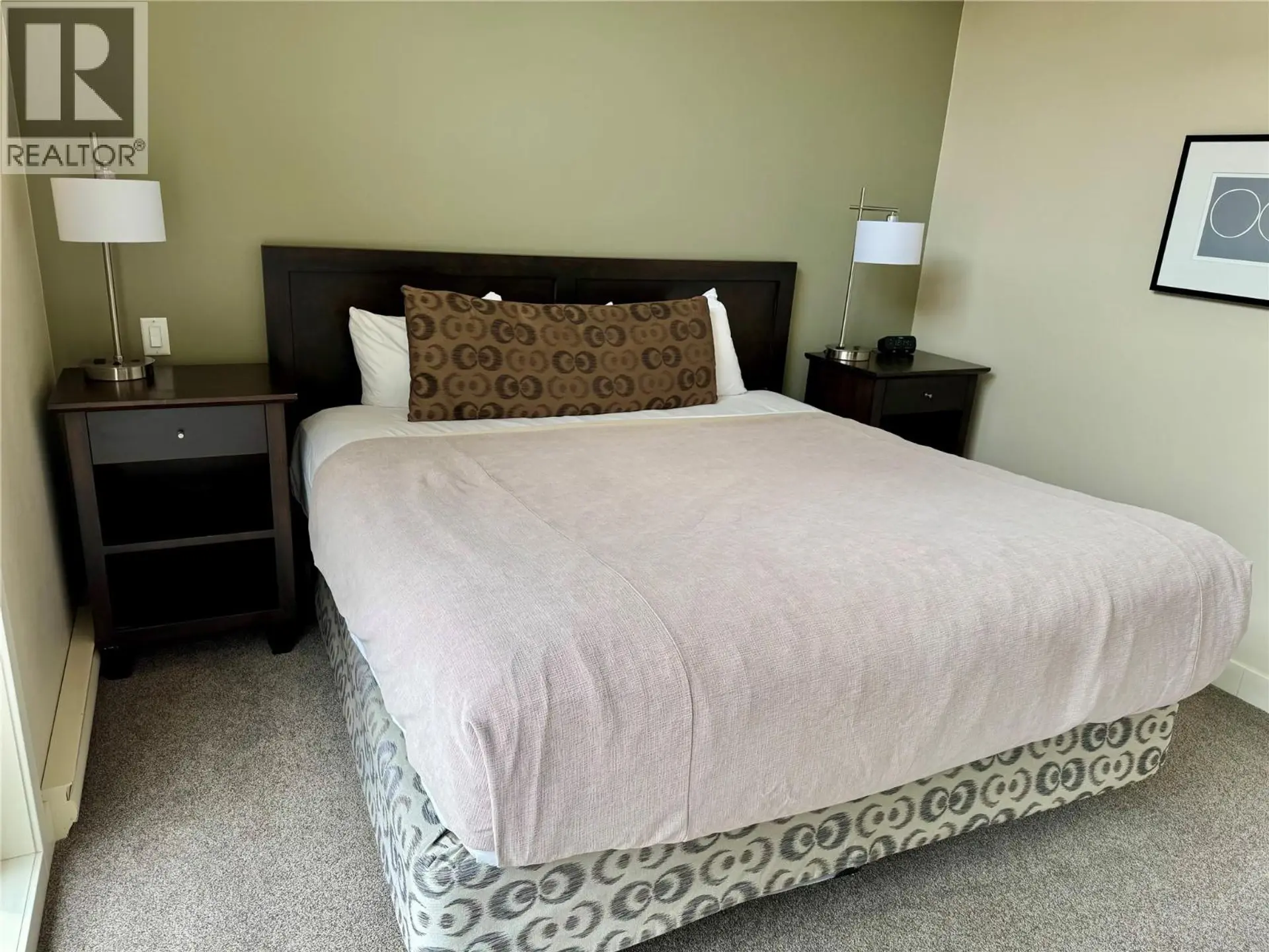 #225C 2049 Summit Drive - Image 13