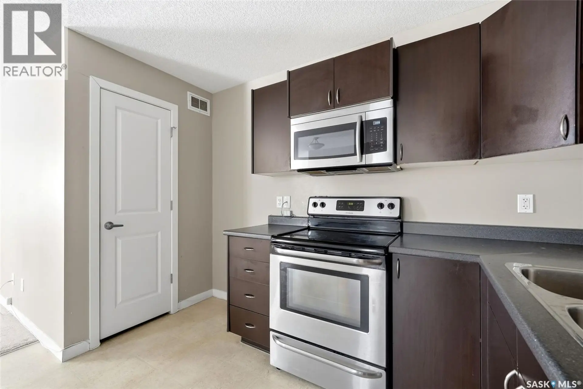 #30 5019 James Hill ROAD - Image 9