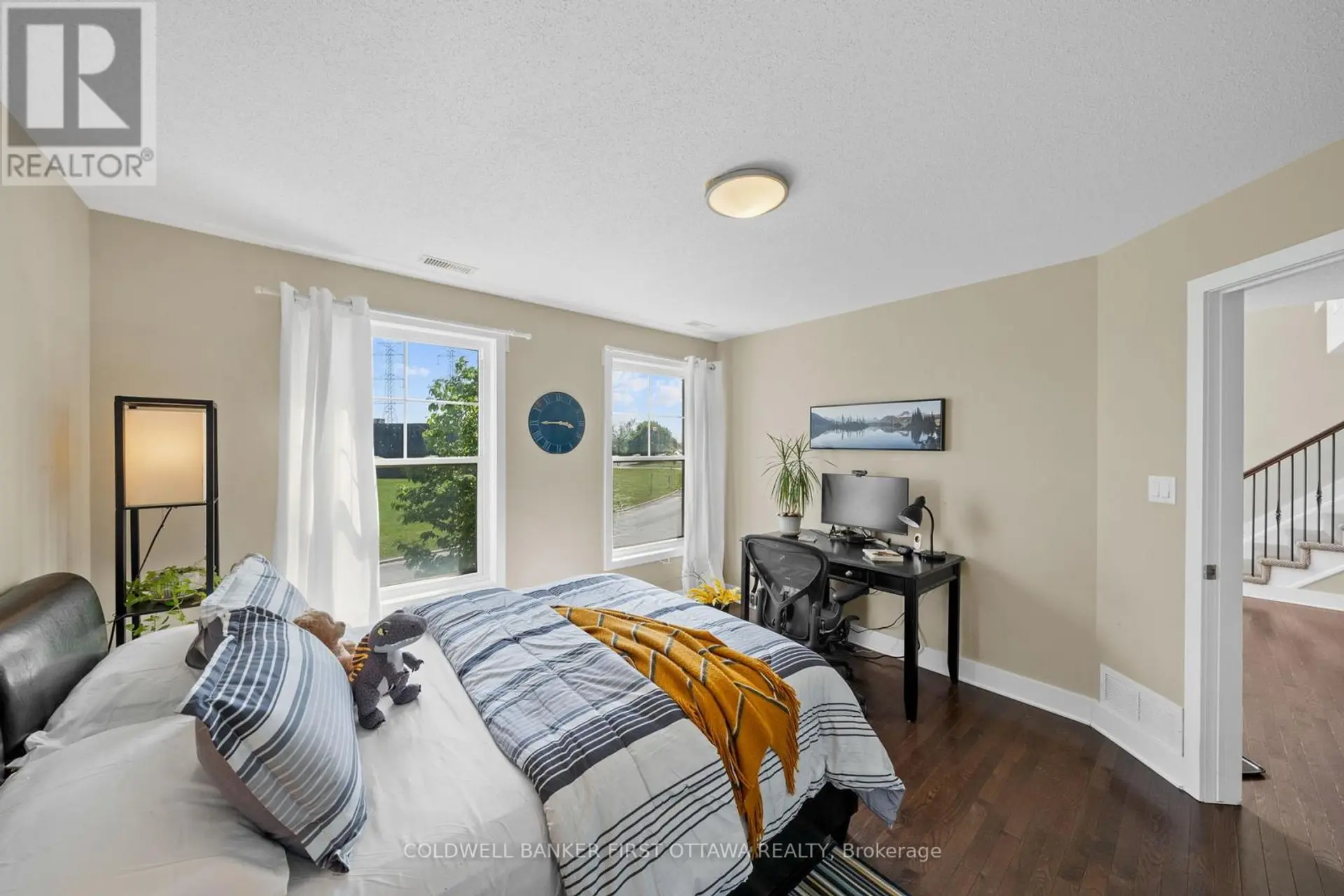 75C COLONNADE ROAD - Image 14