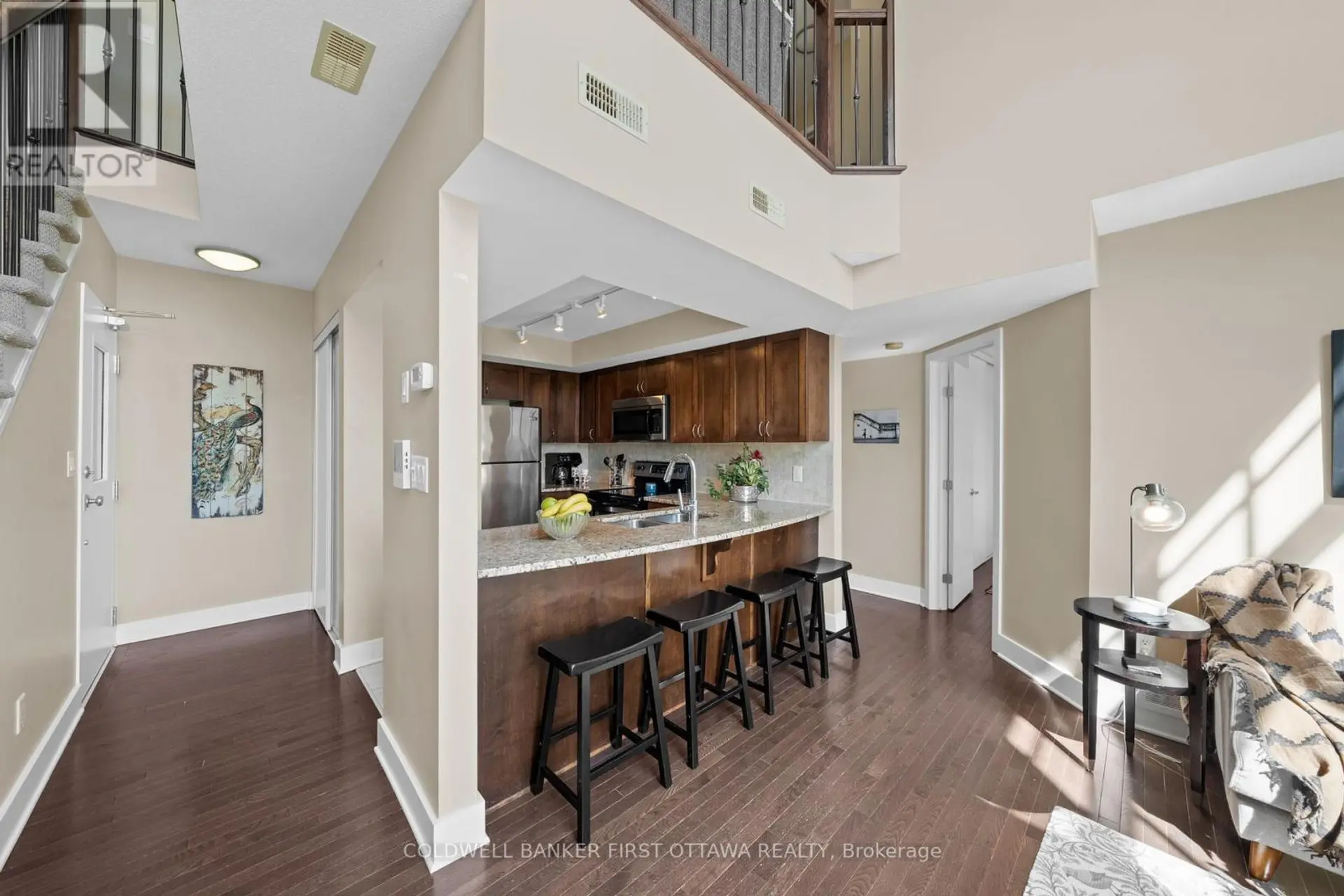 75C COLONNADE ROAD - Image 4