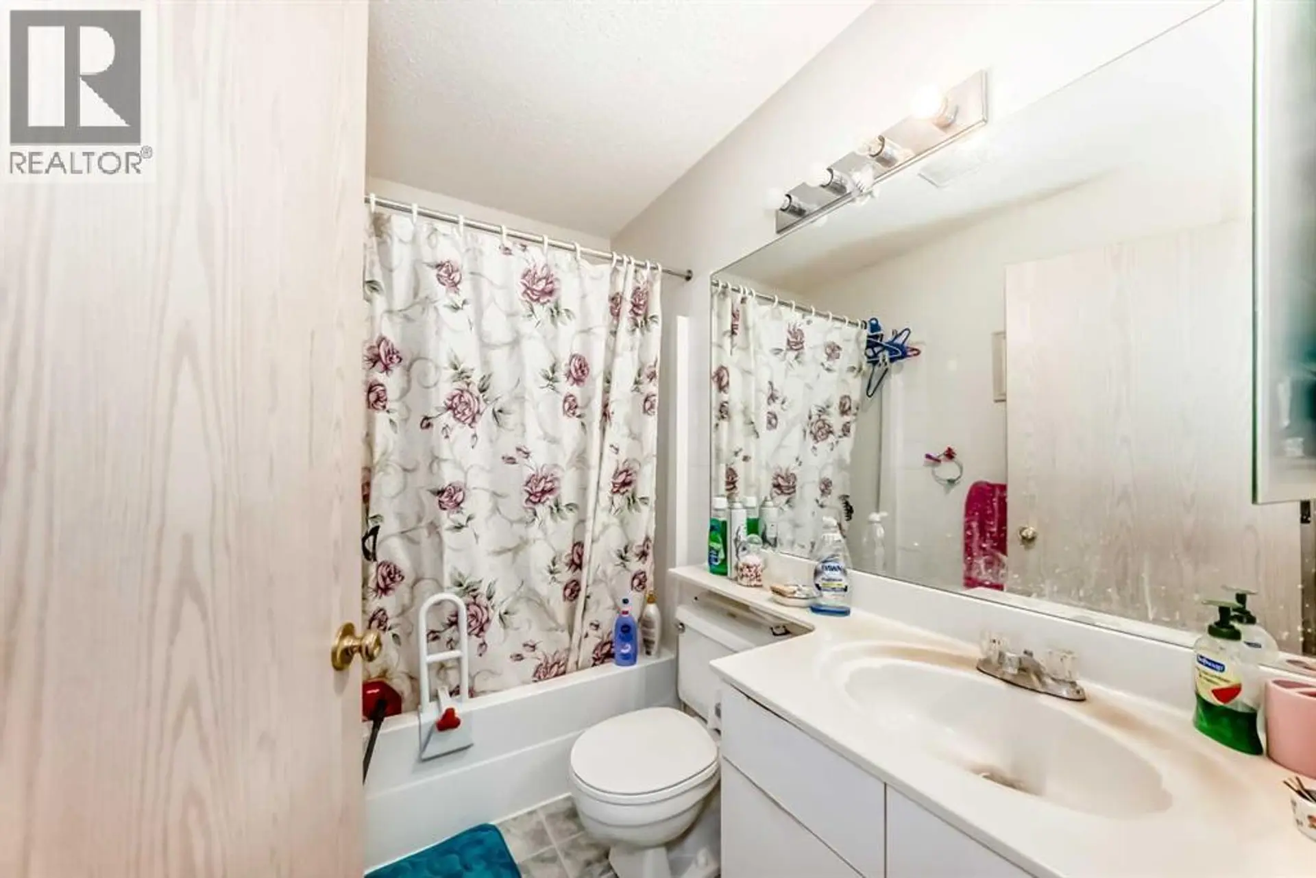 193 Somerset Drive SW - Image 11