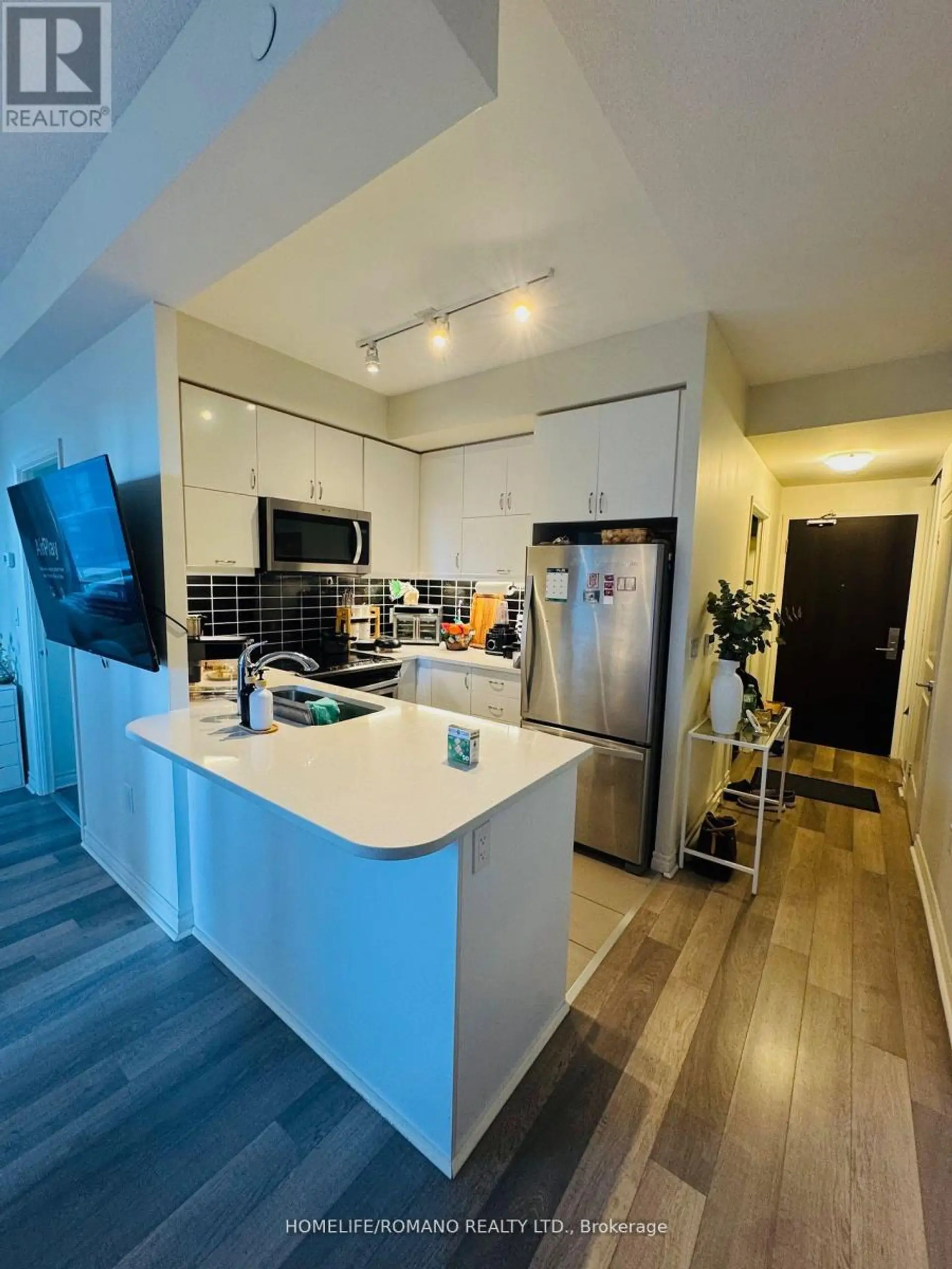 #605 39 ANNIE CRAIG DRIVE - Image 18