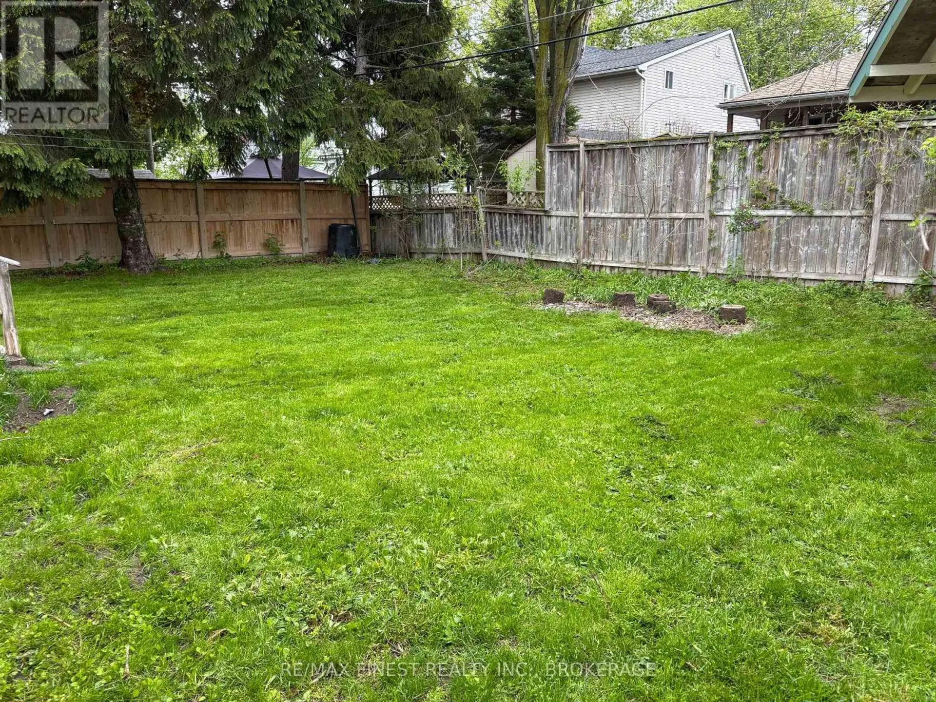 7 ALAMEIN DRIVE - Image 12