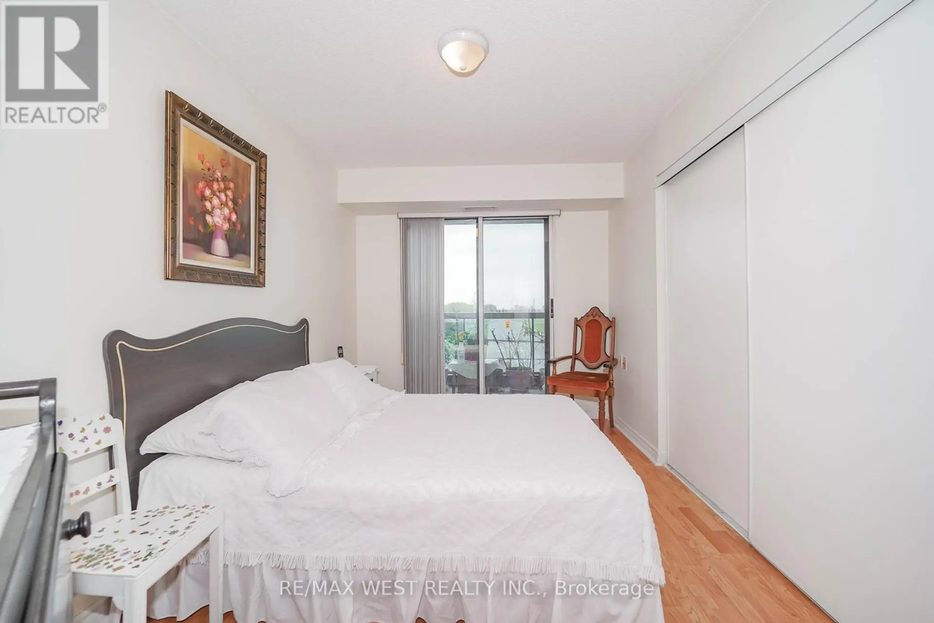 #208 1030 SHEPPARD AVENUE W - Image 5