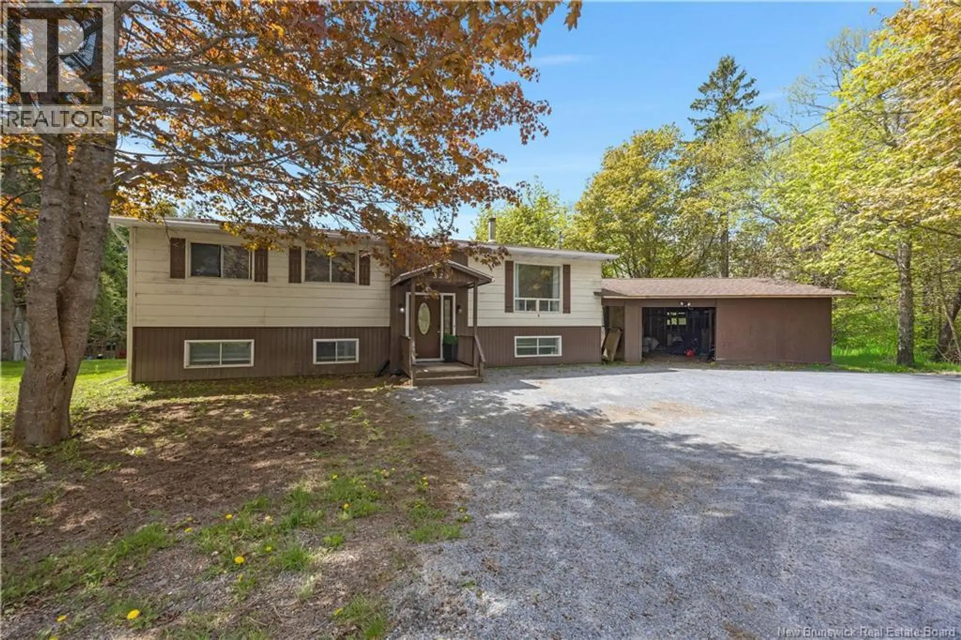 Property at 323 Gondola Point Road, Rothesay, NB