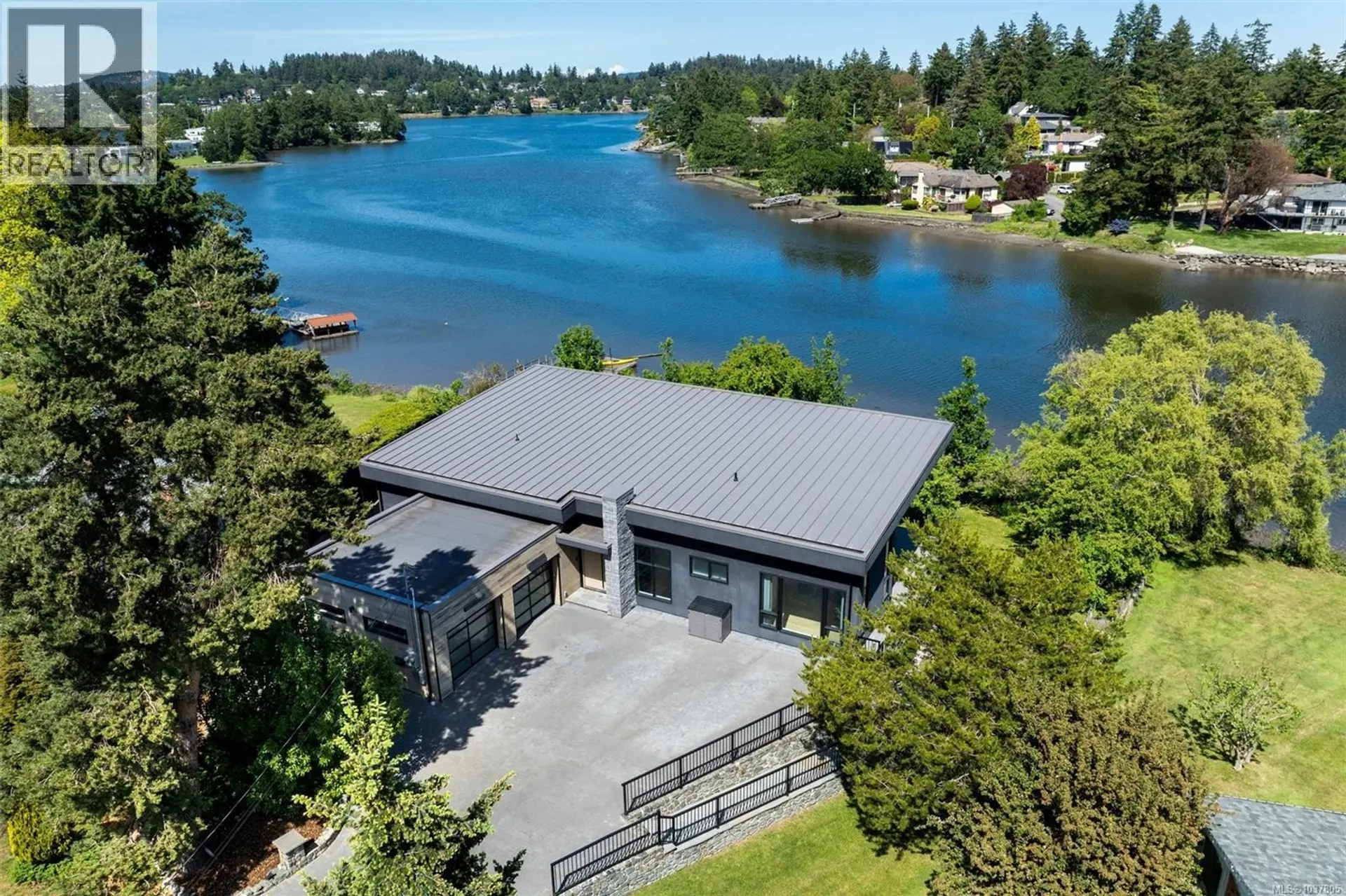 Property at 29 Brigadoon Pl, View Royal, BC