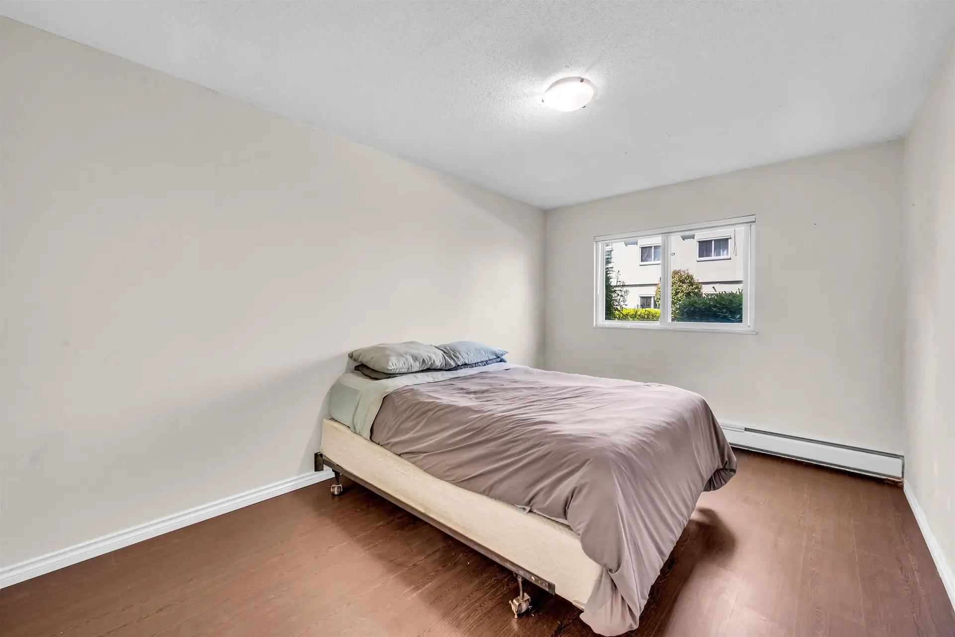 #178 8160 Williams Road - Image 9