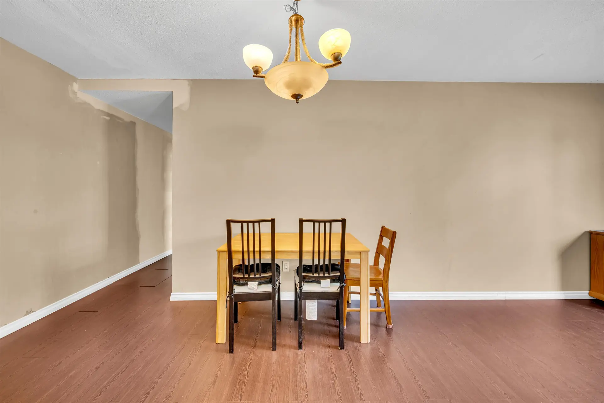 #178 8160 Williams Road - Image 4