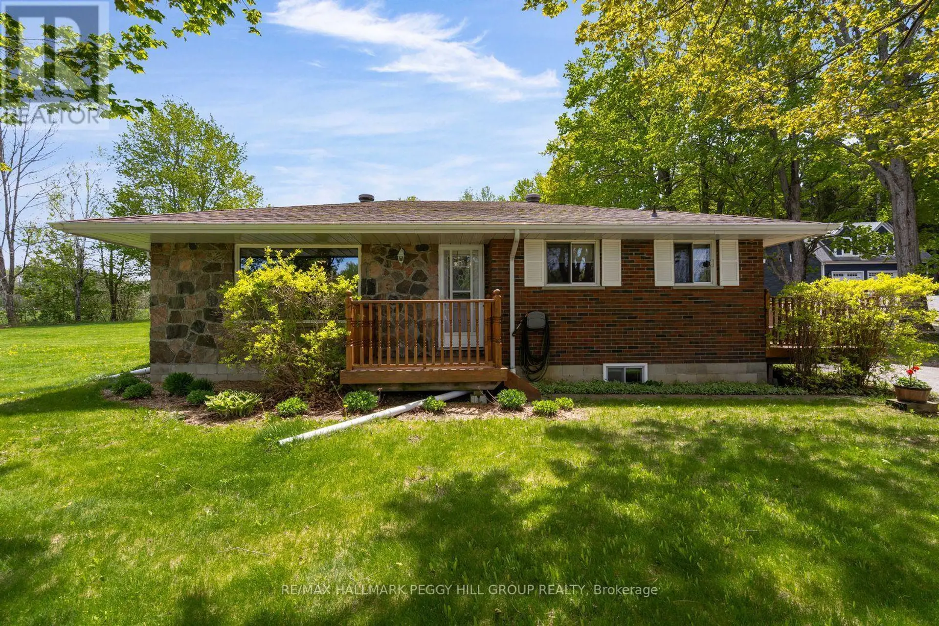 5855 VASEY ROAD - Image 1