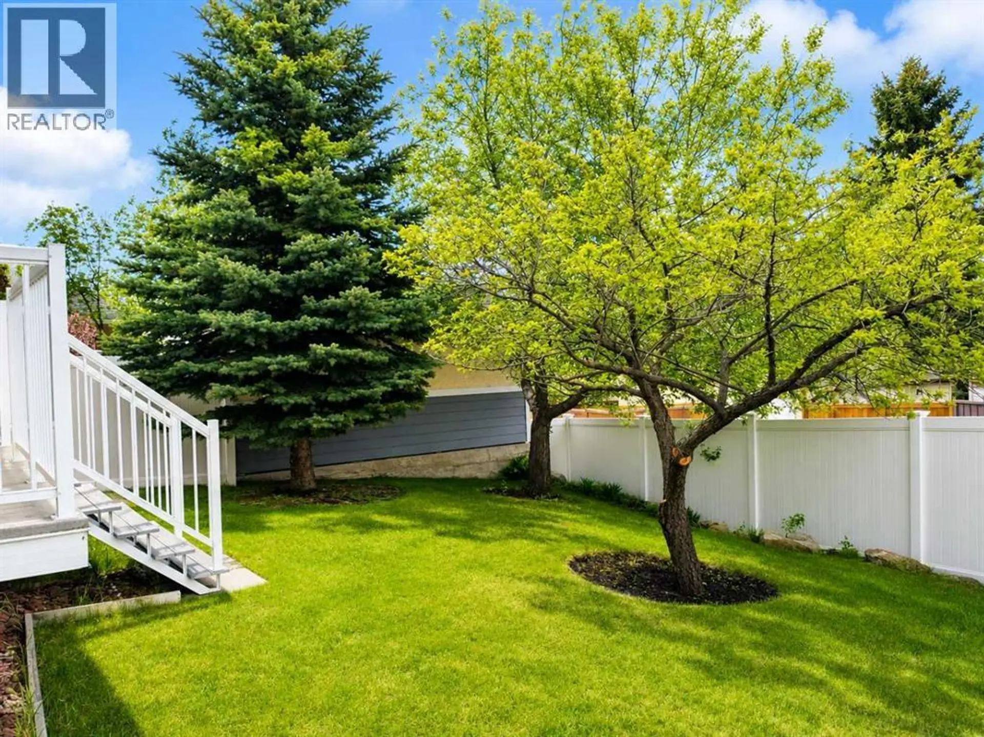 #6 72 Millside Drive SW - Image 3