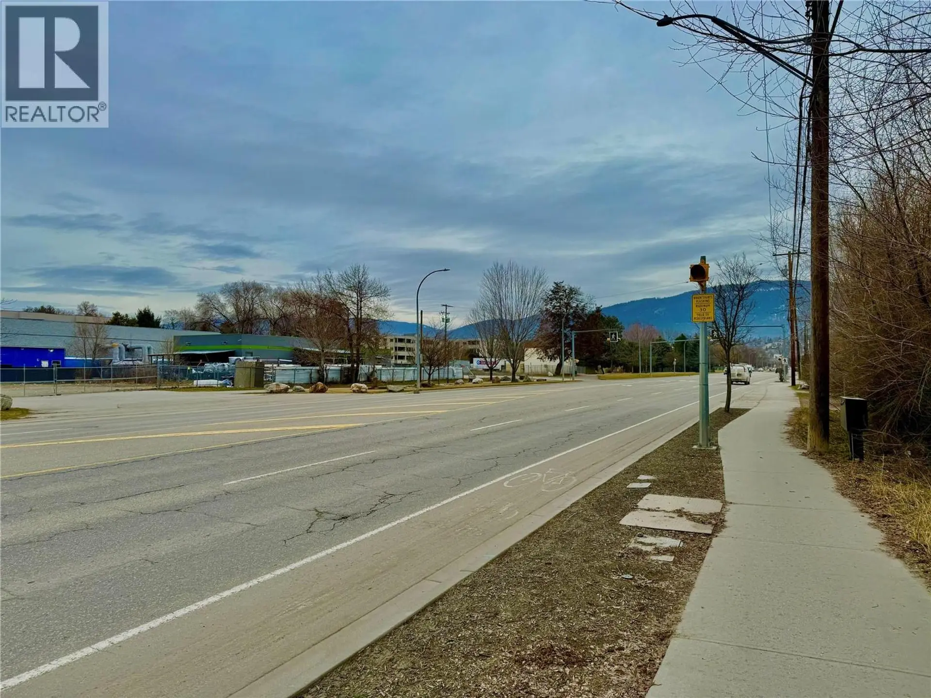 3708 25 Avenue - Image 5