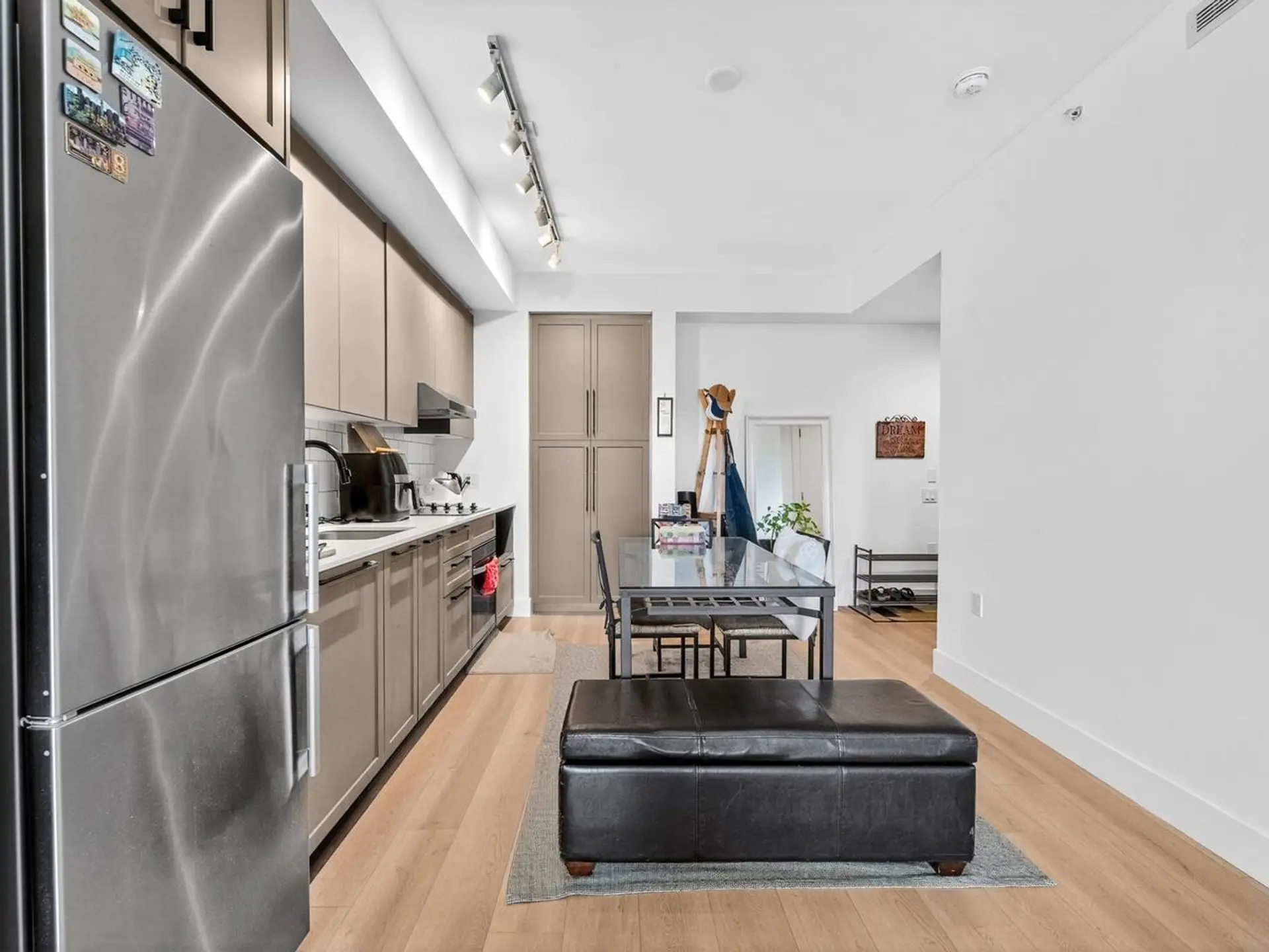 #202 8750 University Crescent - Image 6