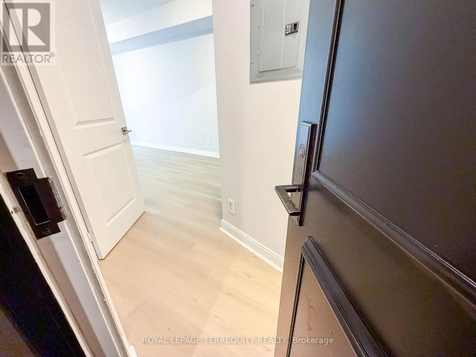 #311 1 SCOTT STREET - Image 9