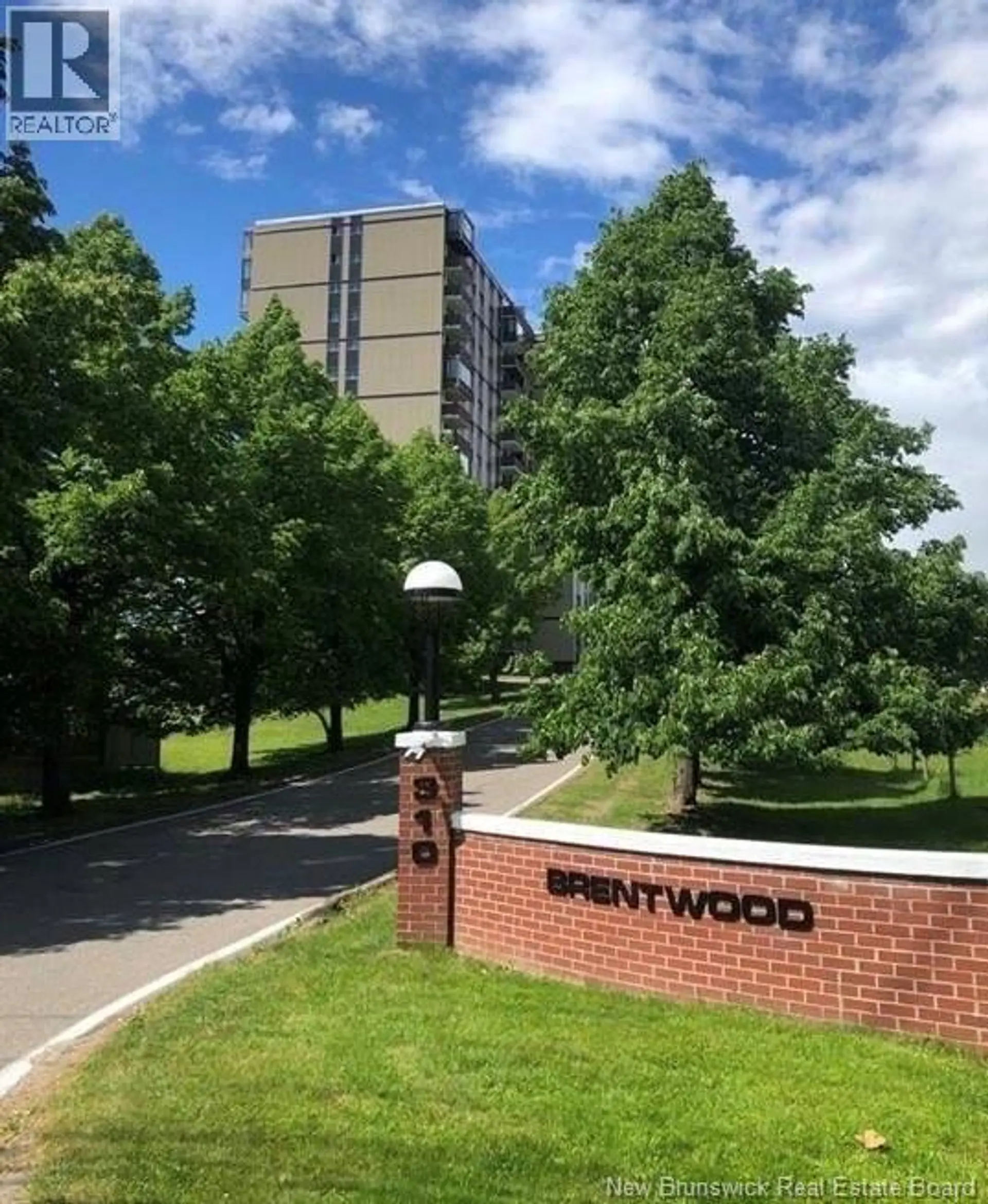 #304 310 Woodward Avenue - Image 20