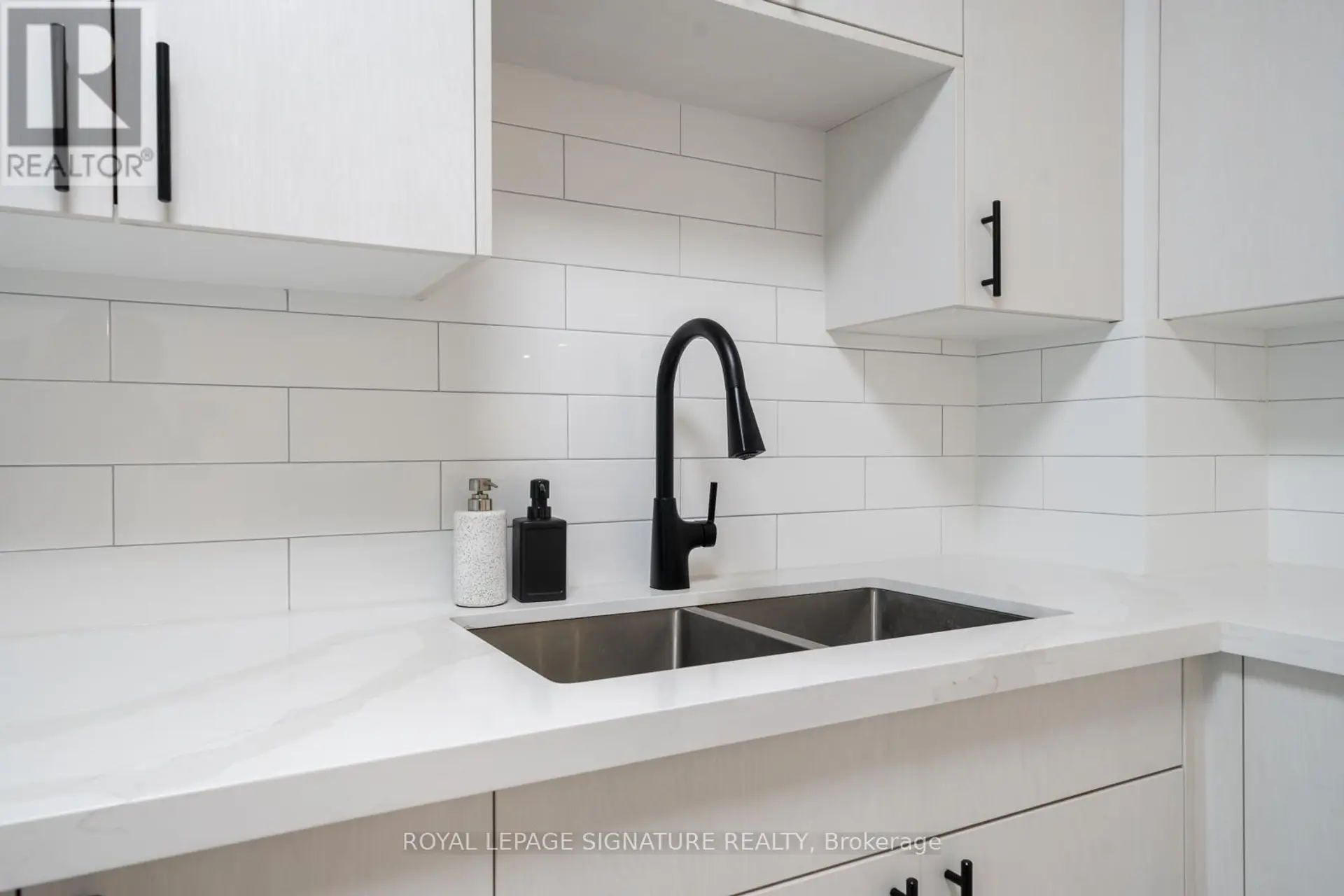 #316 5800 SHEPPARD AVENUE E - Image 13