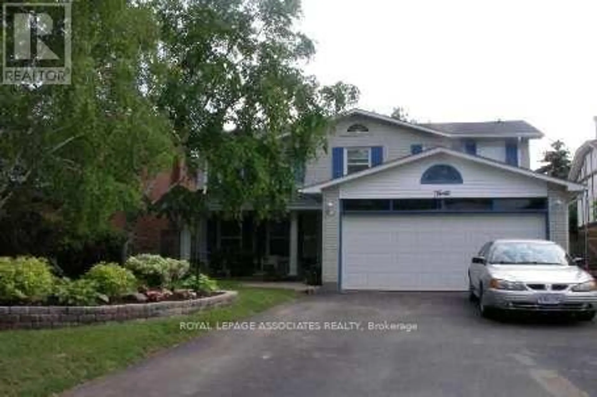 30 MADRID CRESCENT - Image 1