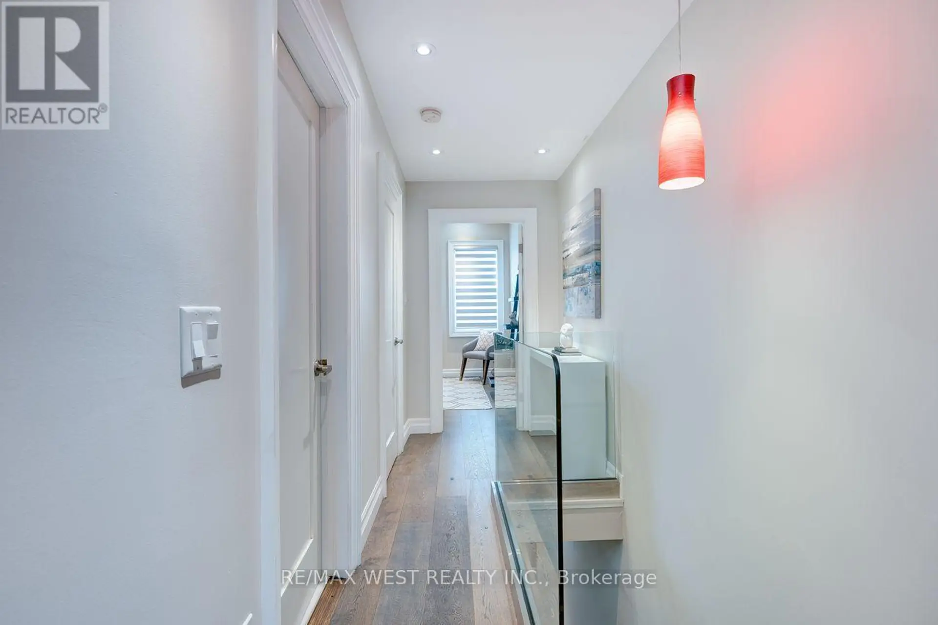 413 LESLIE STREET - Image 10