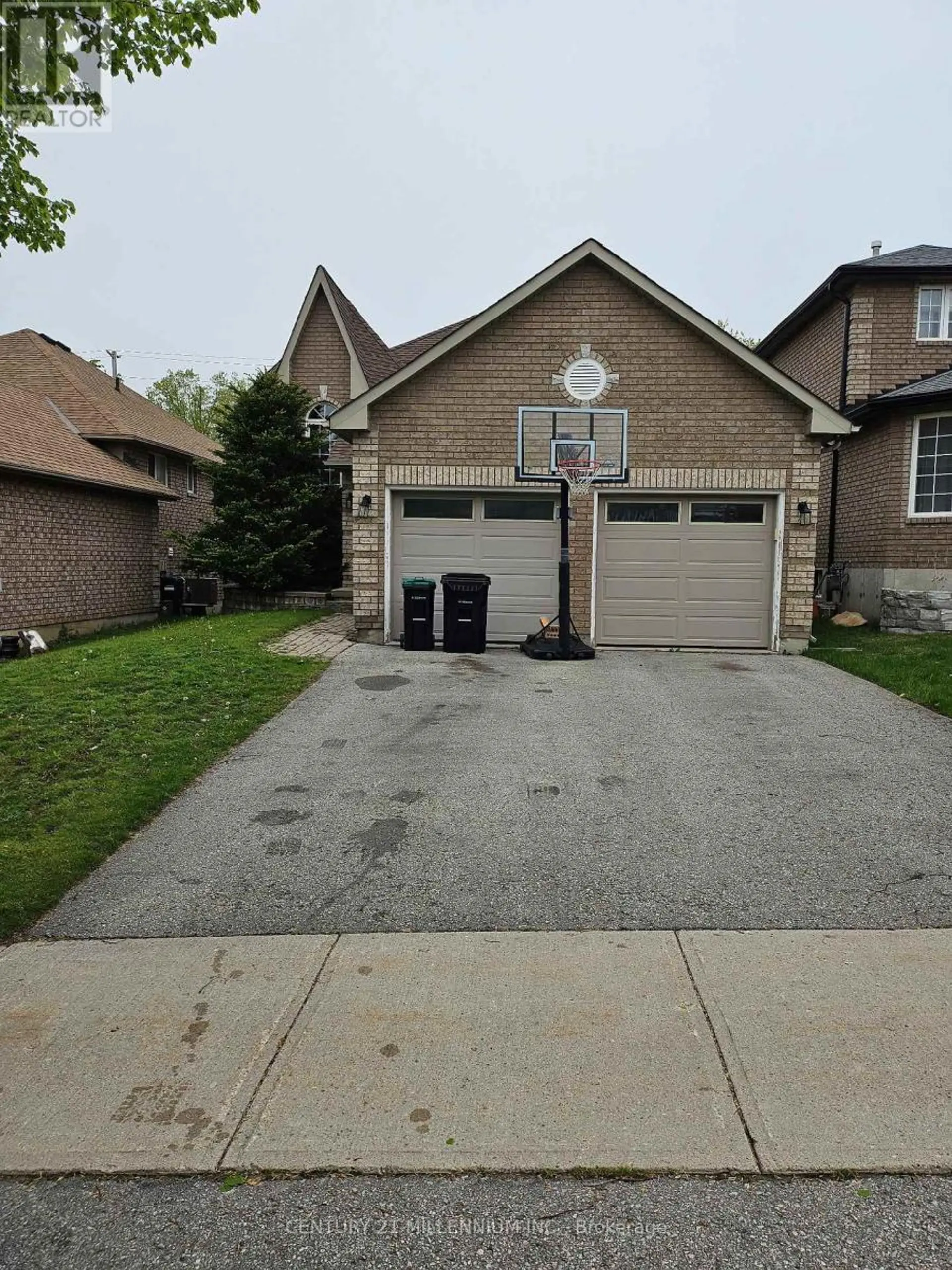 89 MASTERS DRIVE - Image 1