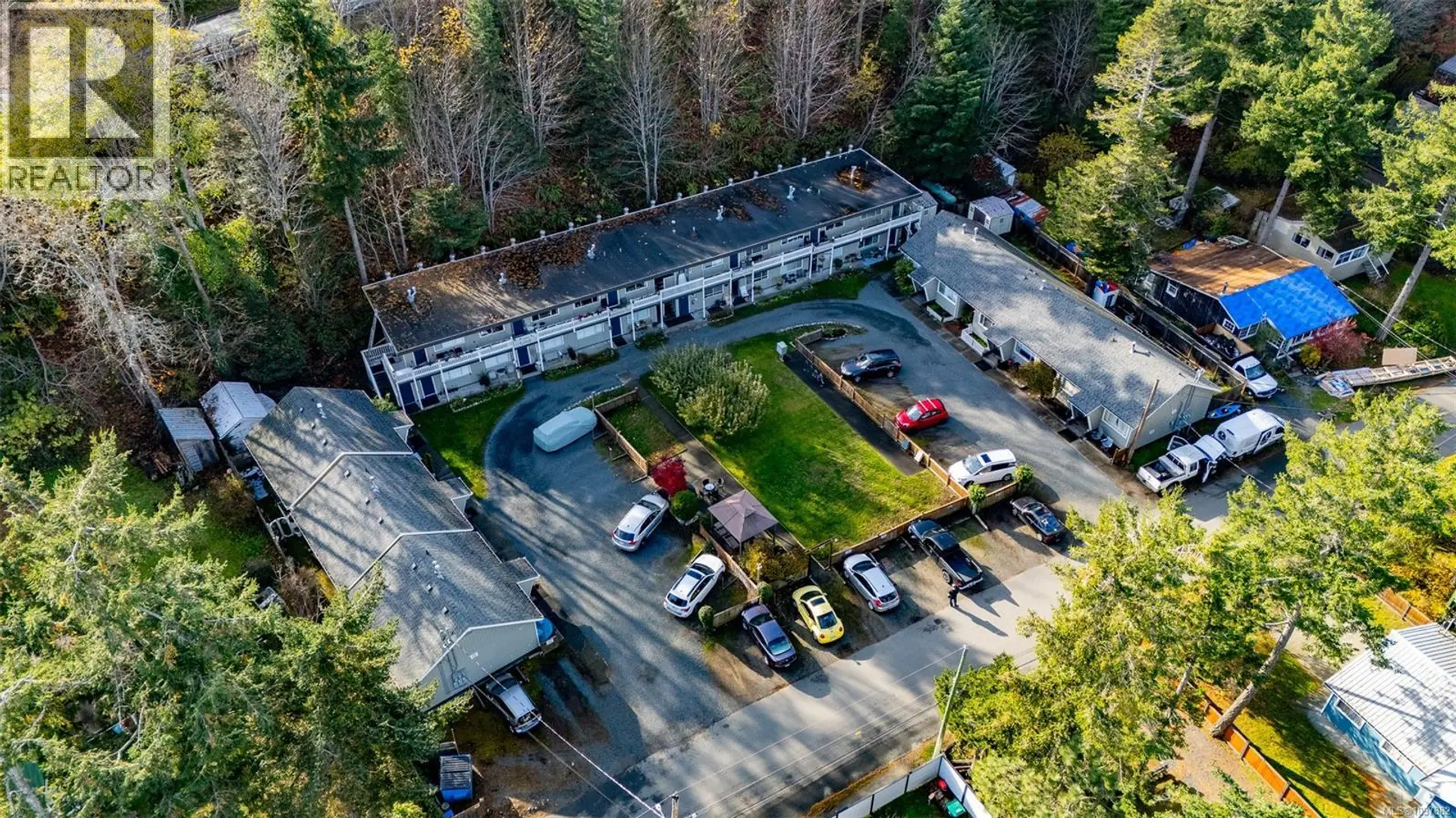 Property at 521 Windslow Rd, Comox, BC
