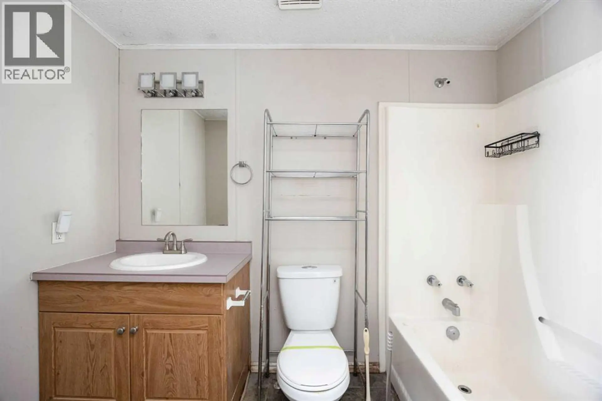157 Cree Road - Image 16