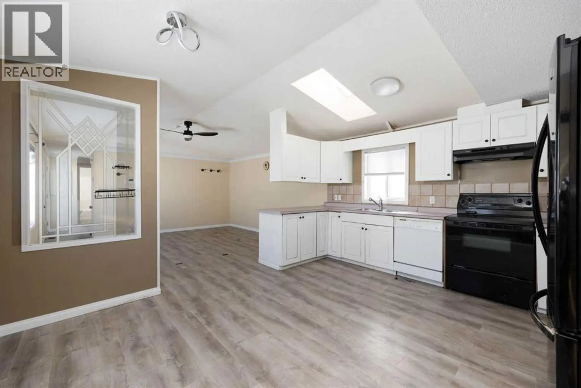 157 Cree Road - Image 12