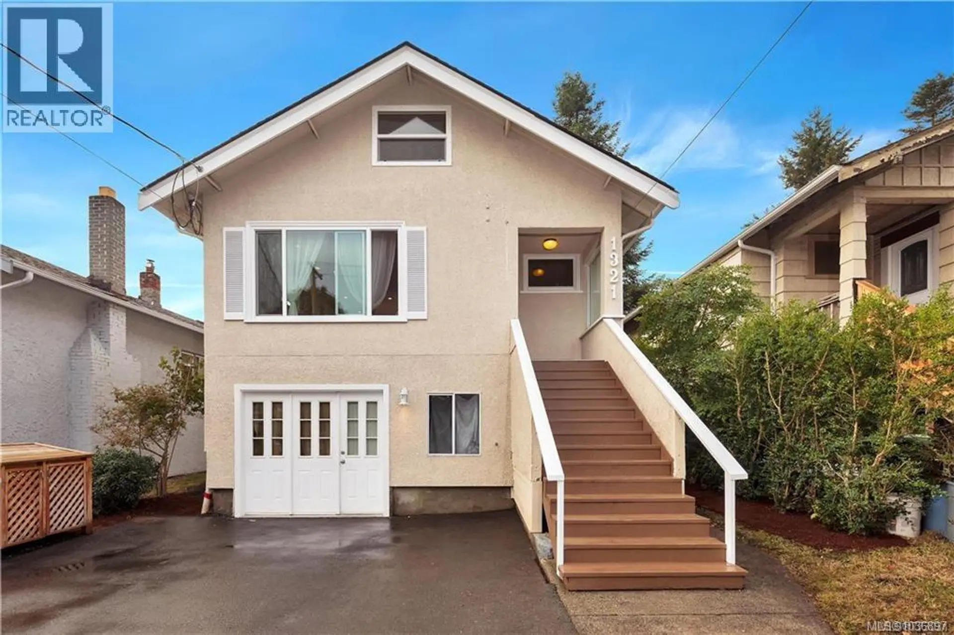 Property at 1321 Finlayson St, Victoria, BC