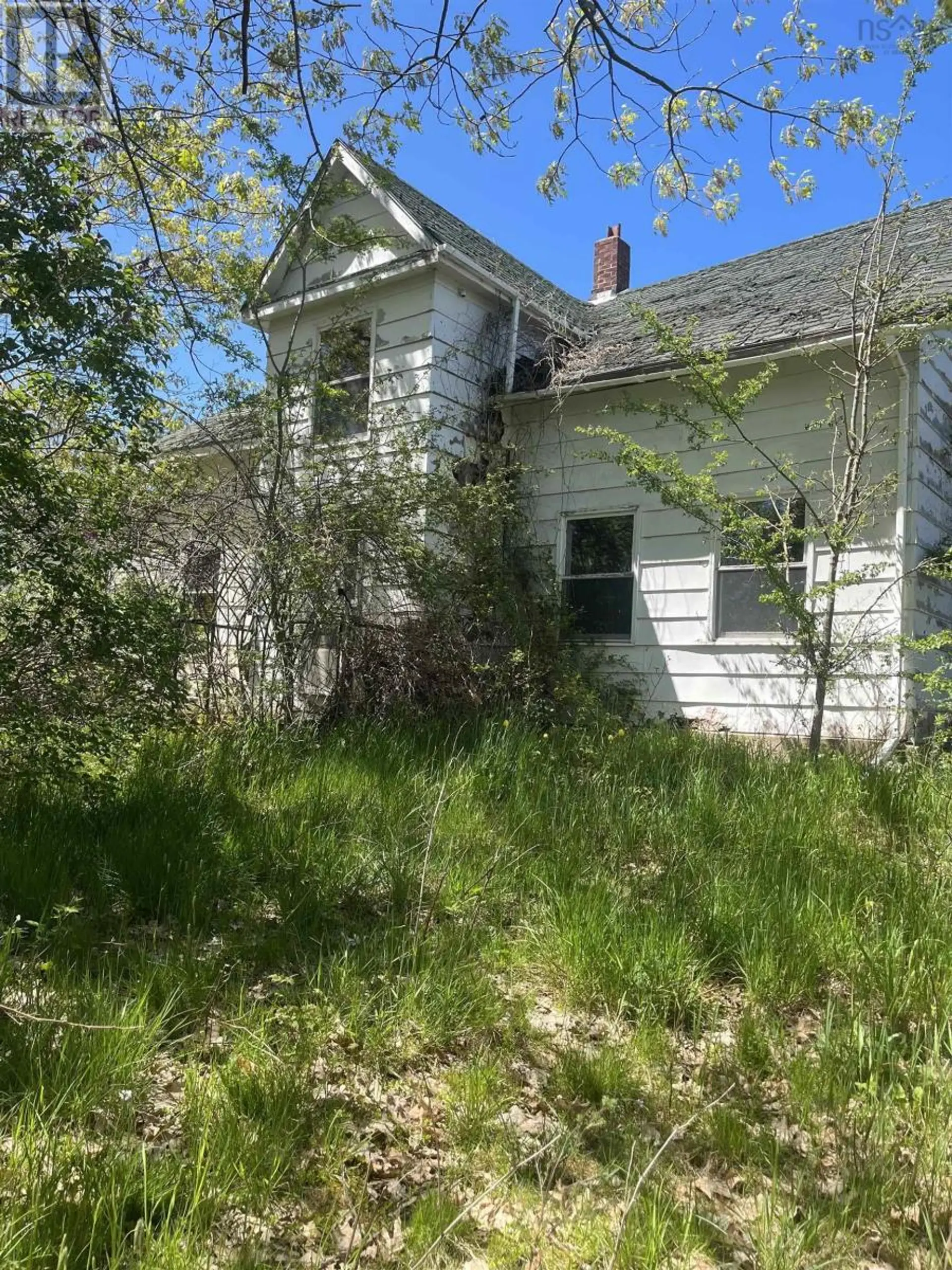 7017 Highway 1 - Image 4