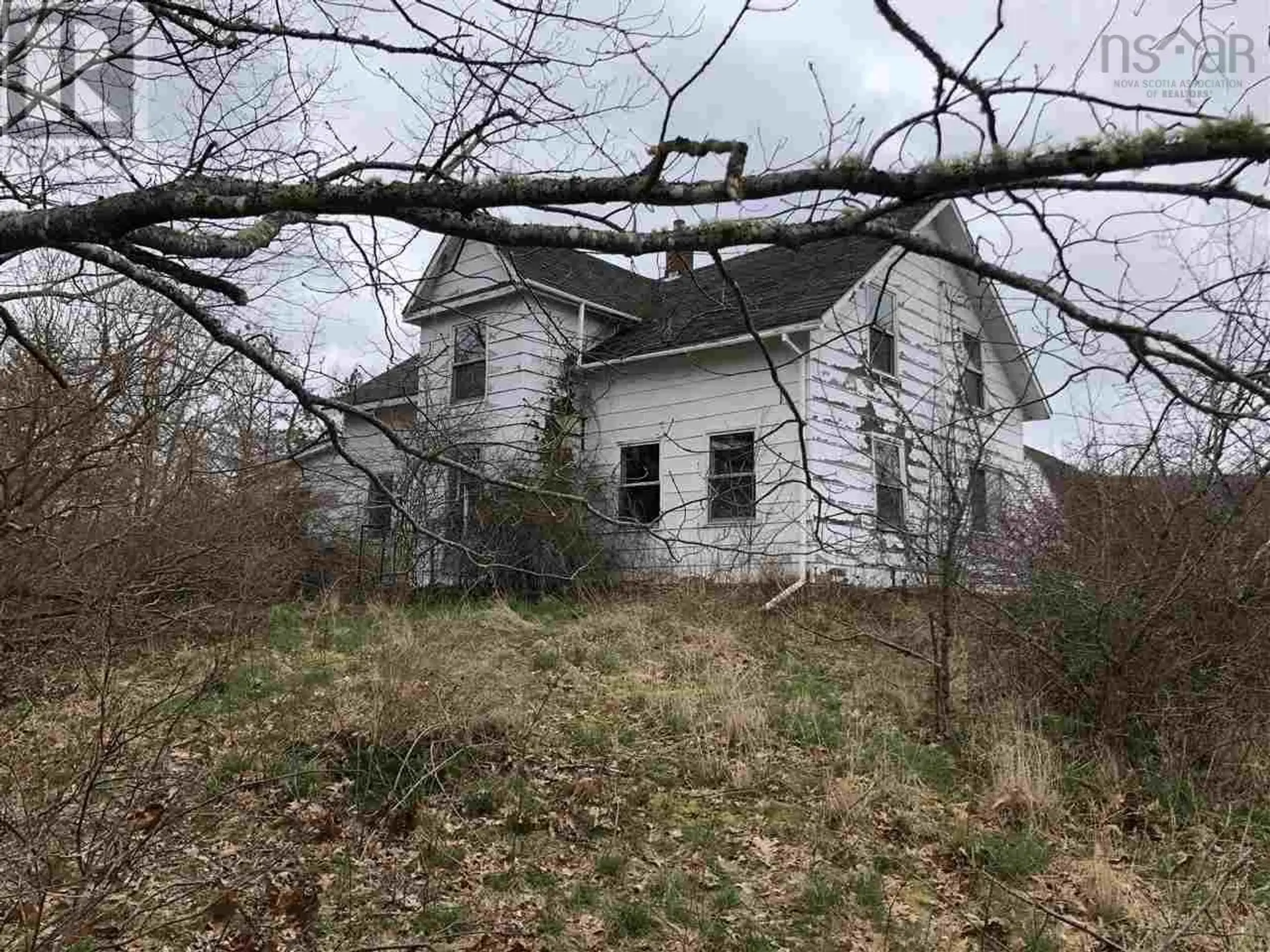 7017 Highway 1 - Image 8