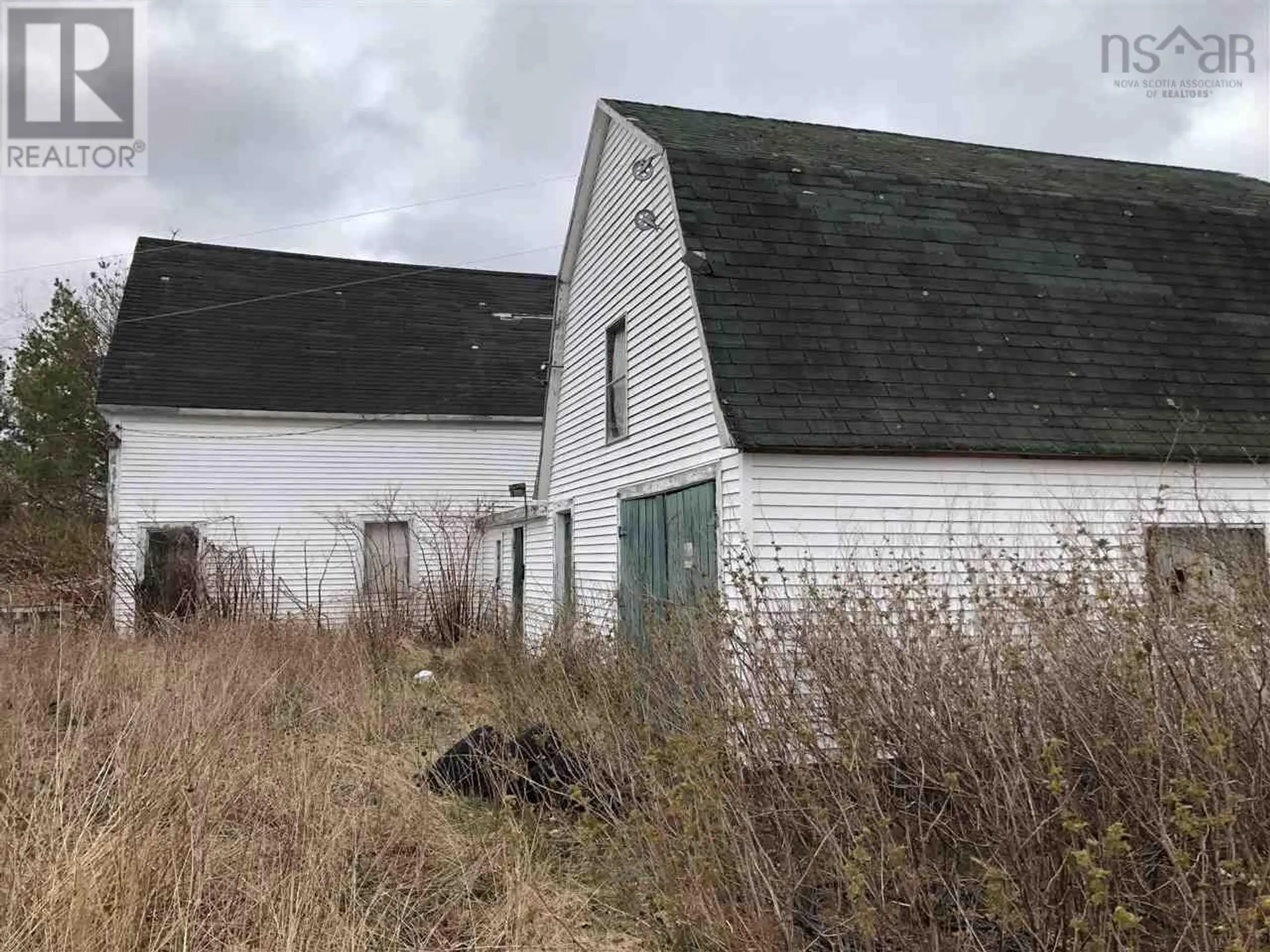 7017 Highway 1 - Image 9