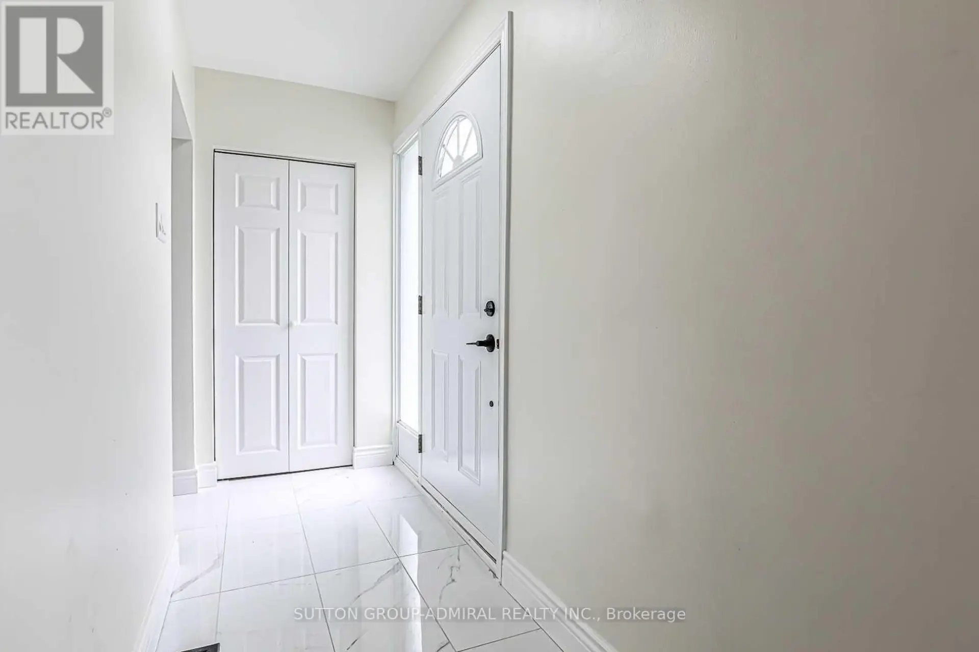 37 NEWBURY DRIVE - Image 4