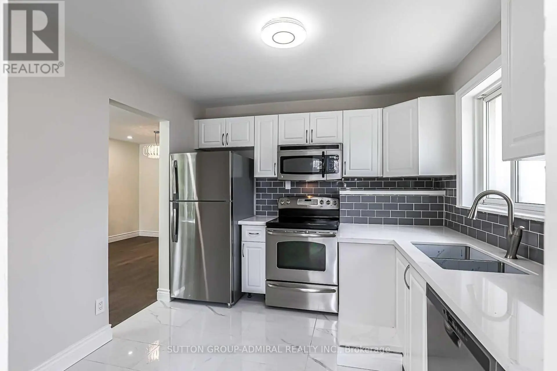 37 NEWBURY DRIVE - Image 8