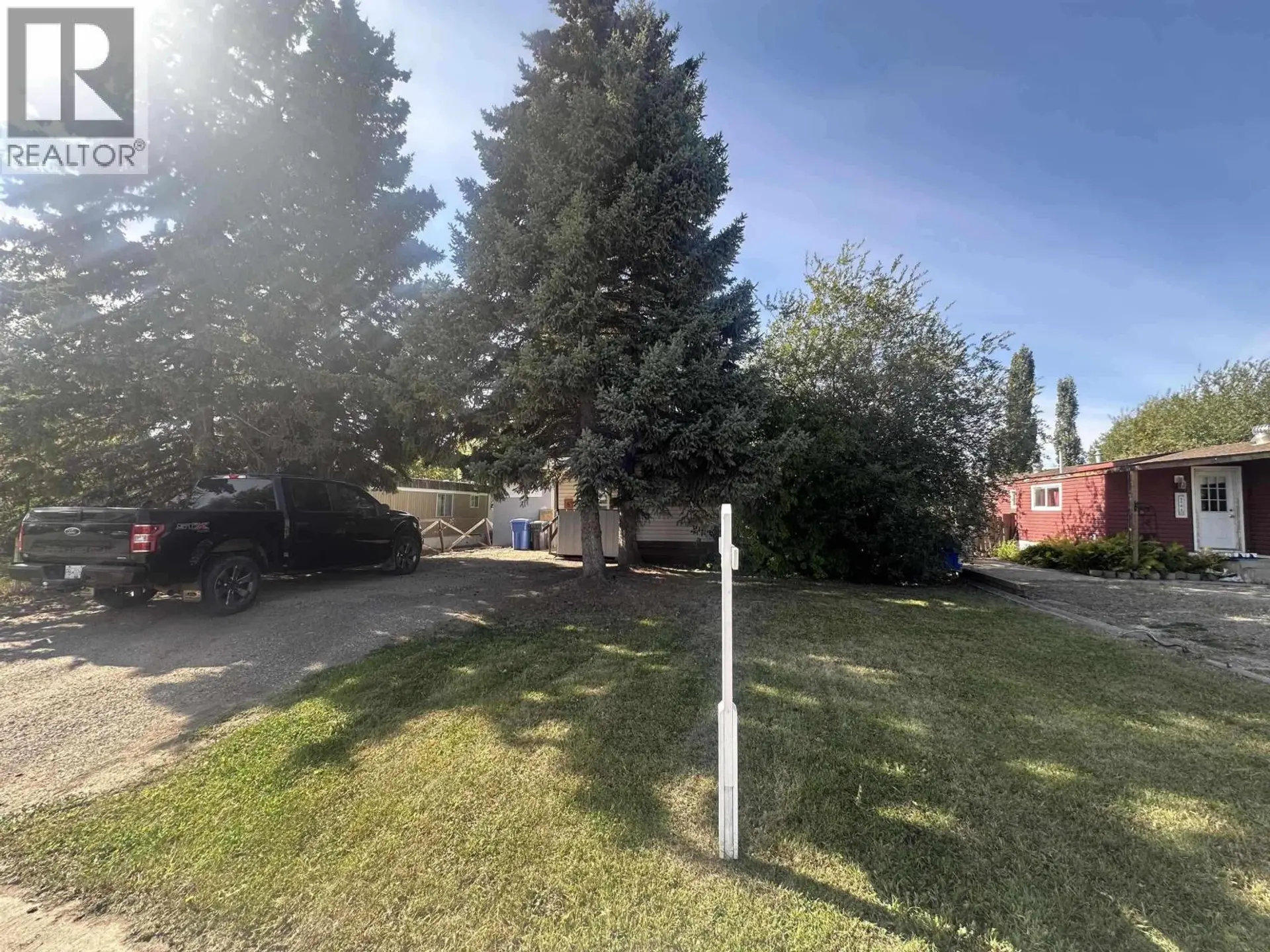 8724 75 STREET - Image 14