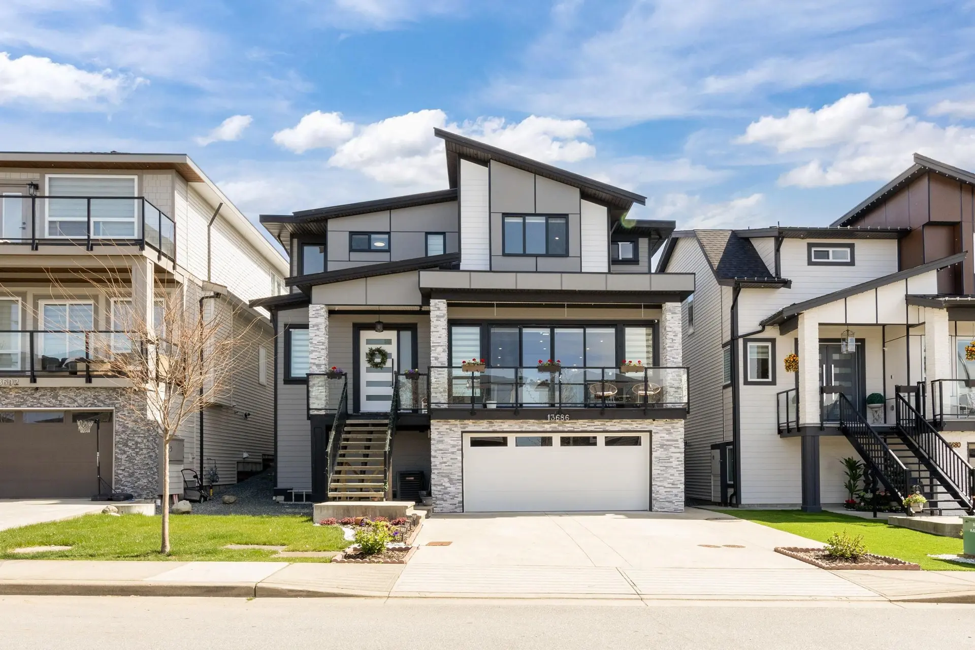 Property at 13686 232a Street, Maple Ridge, BC