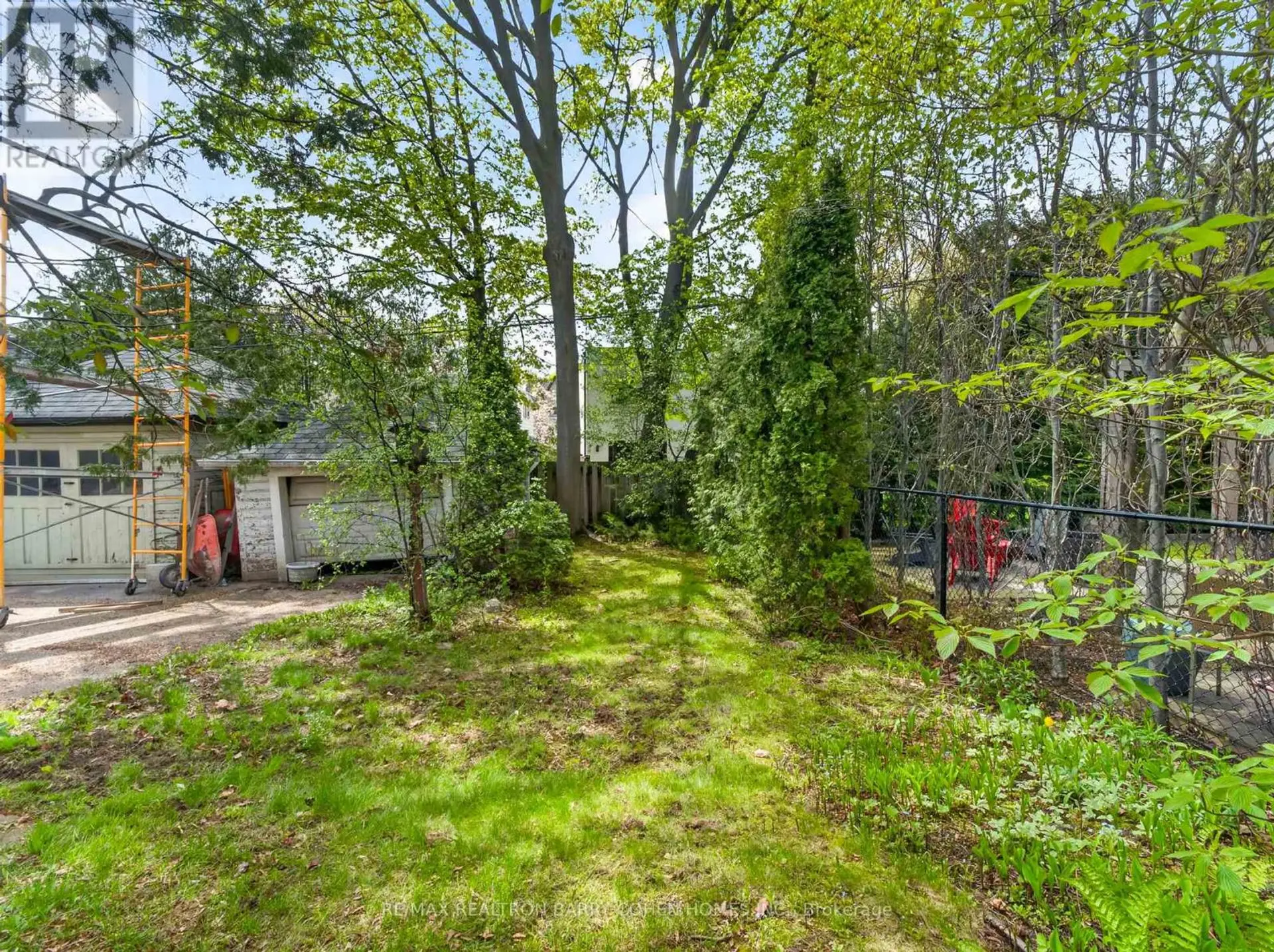 12 STIBBARD AVENUE - Image 15