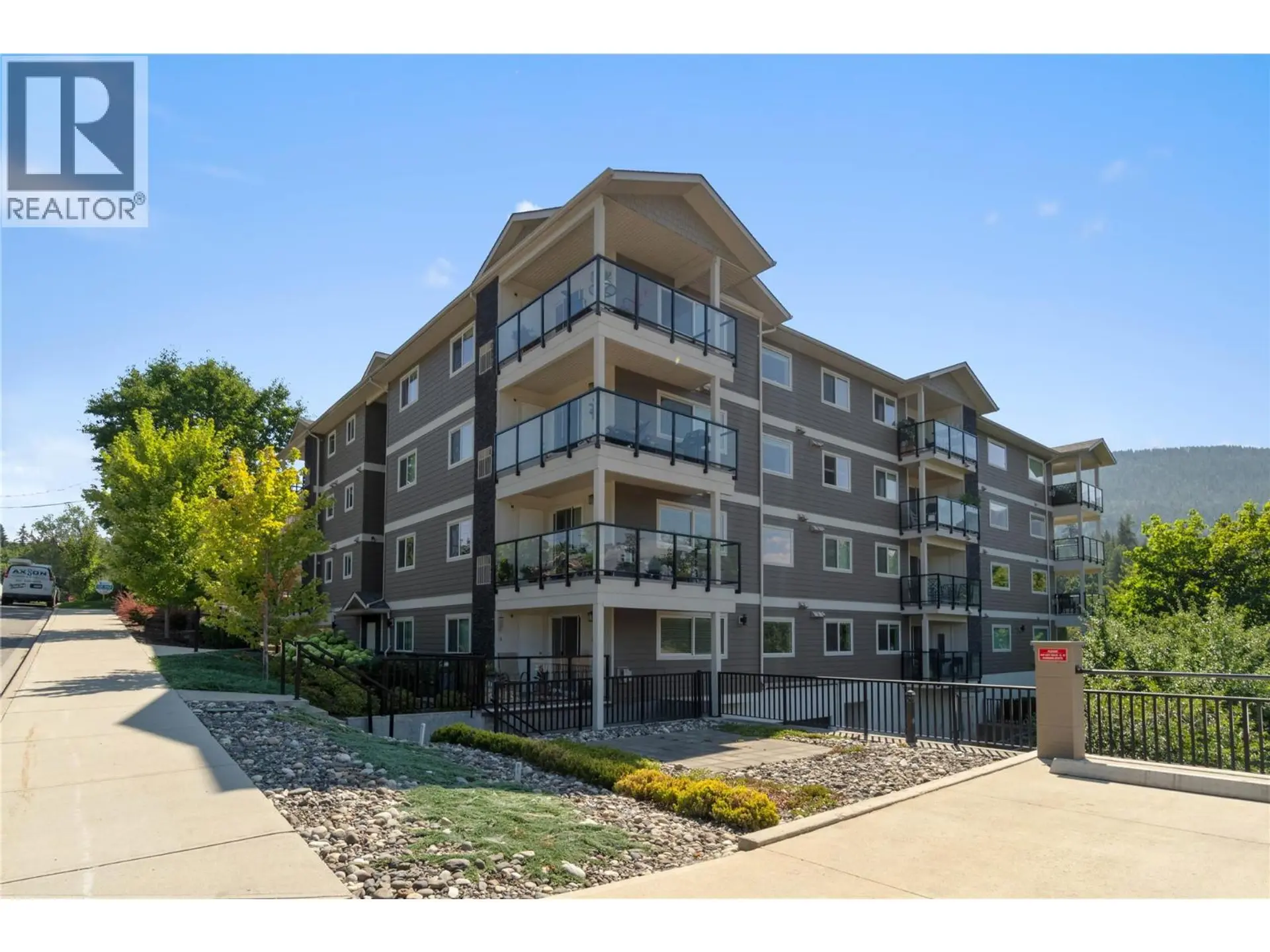 Property at #202 330 4 Avenue SE, Salmon Arm, BC