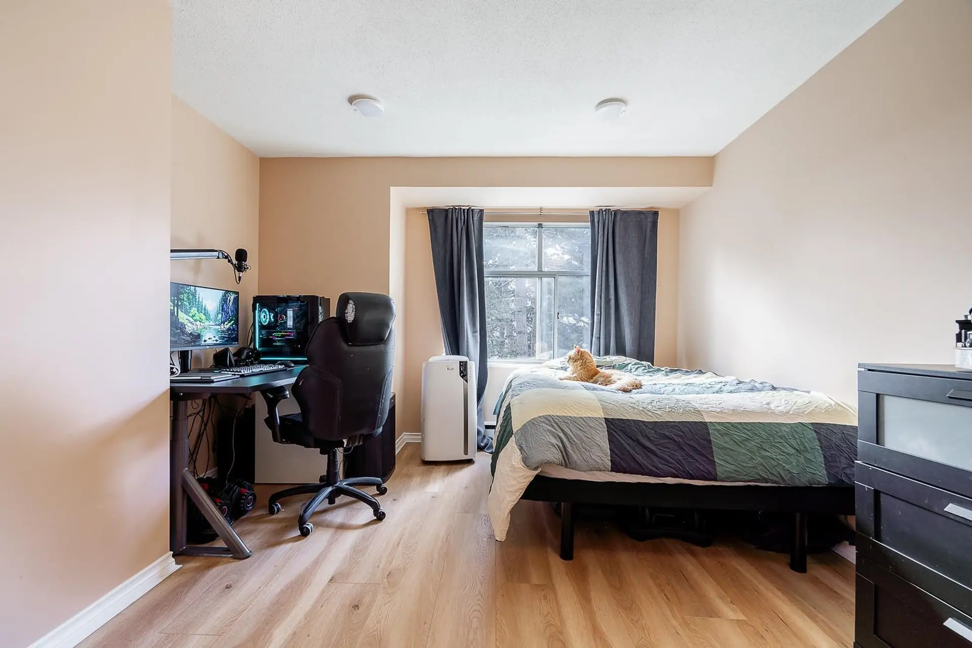 #42 900 W 17th Street - Image 14