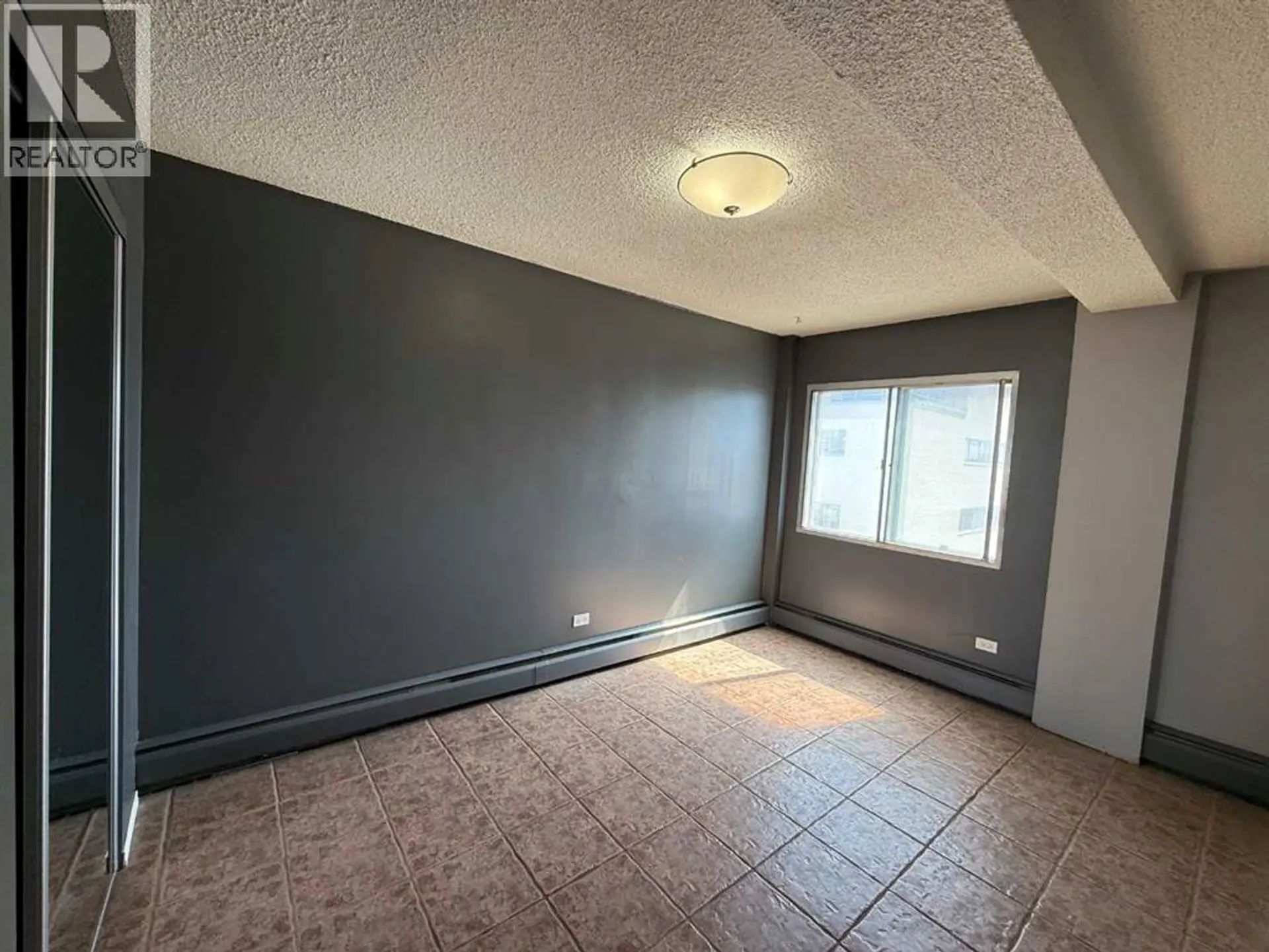 #5E 515 17 Avenue SW - Image 12