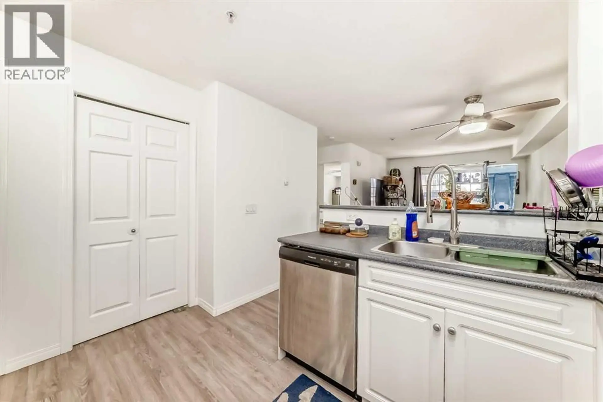 #114 630 8 Avenue SE - Image 9