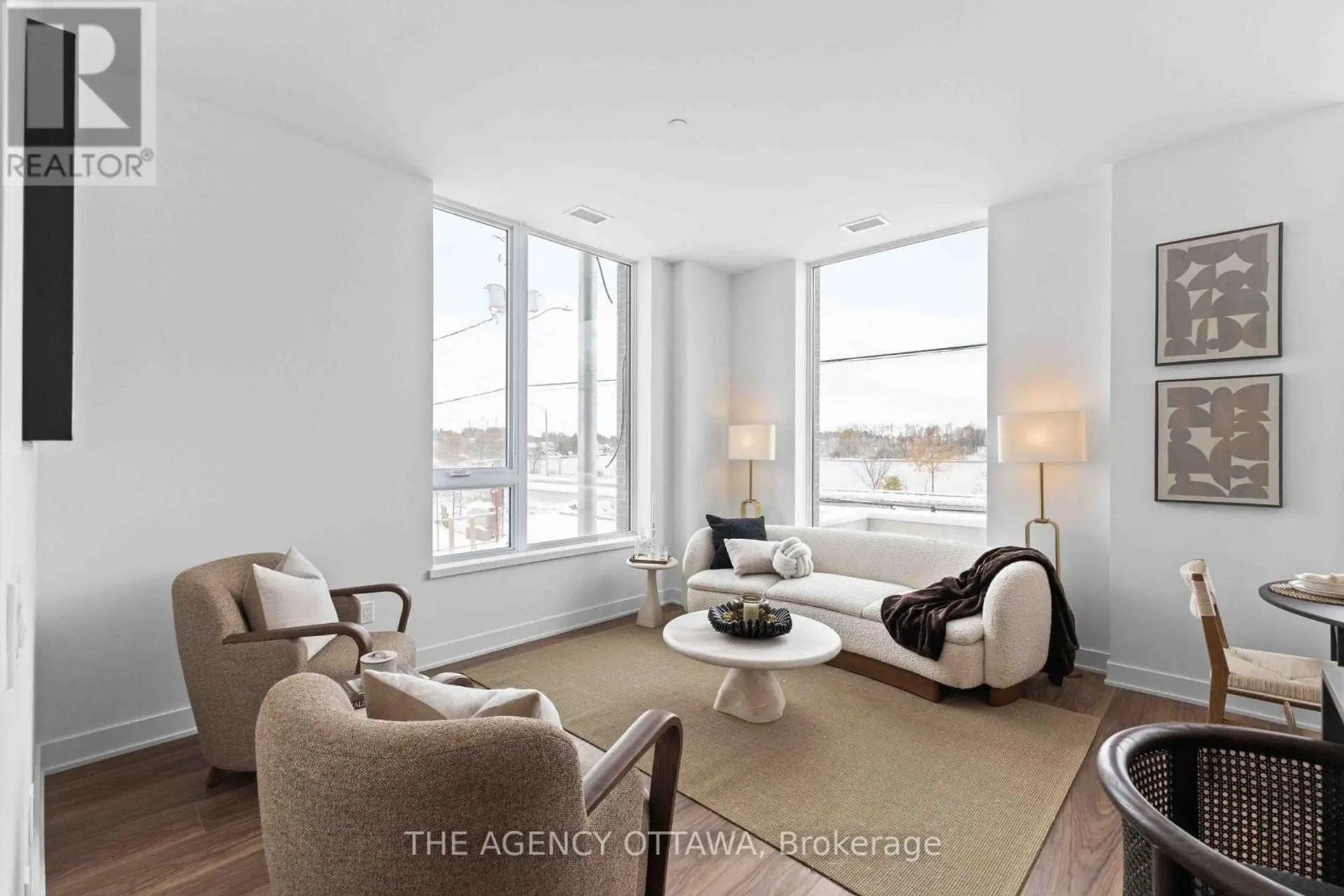 #304 3071 RIVERSIDE DRIVE - Image 10
