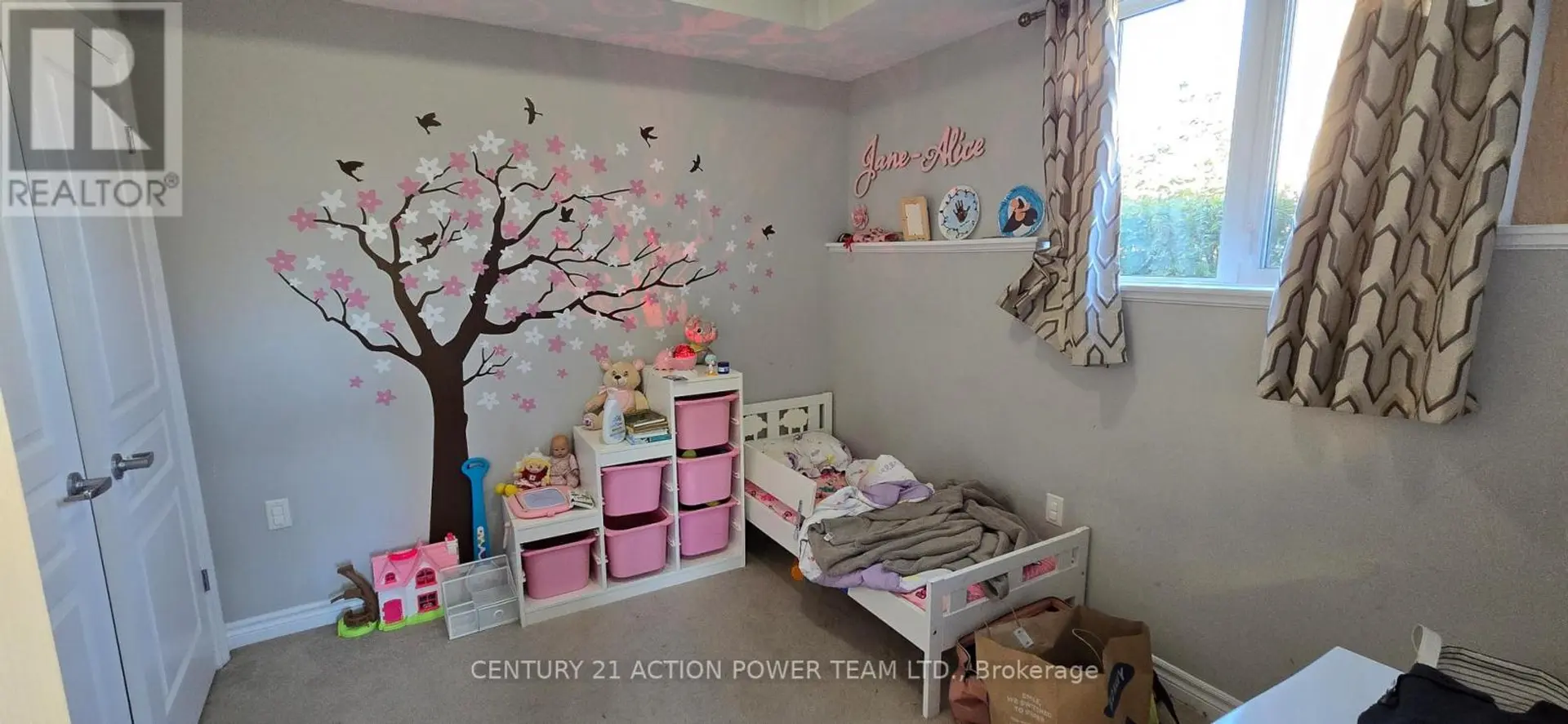 #104 755 BEAUPARC PRIVATE - Image 8