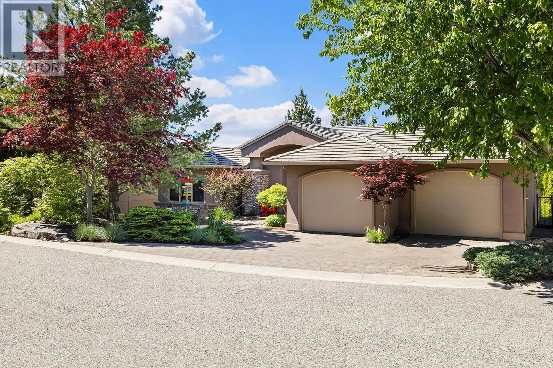Property at 324 Phoebe Court, Kelowna, BC