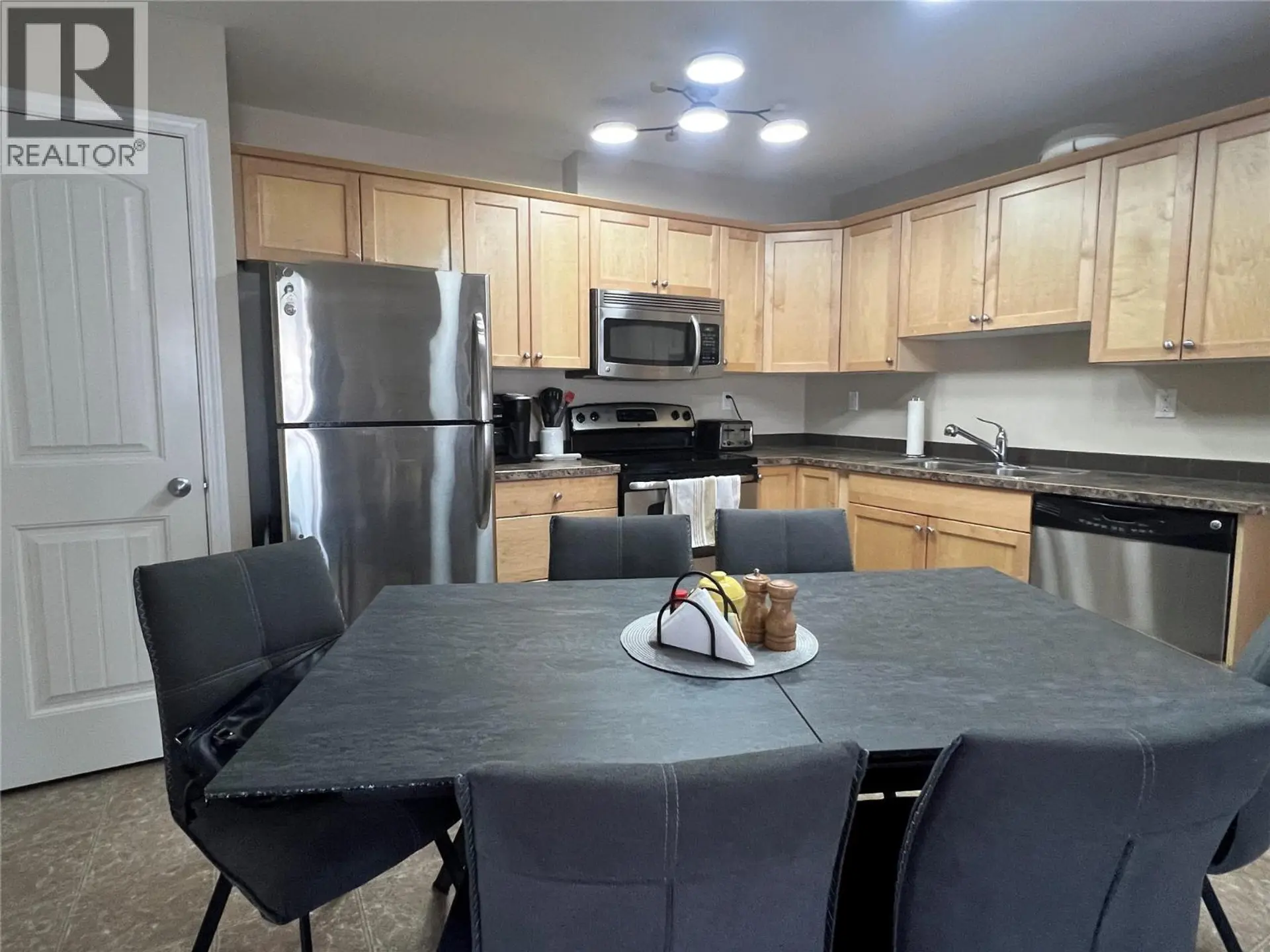 #3 809 96 Avenue - Image 5