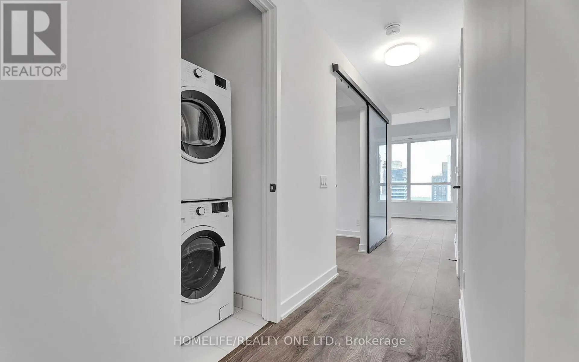 #4106 108 PETER STREET - Image 11