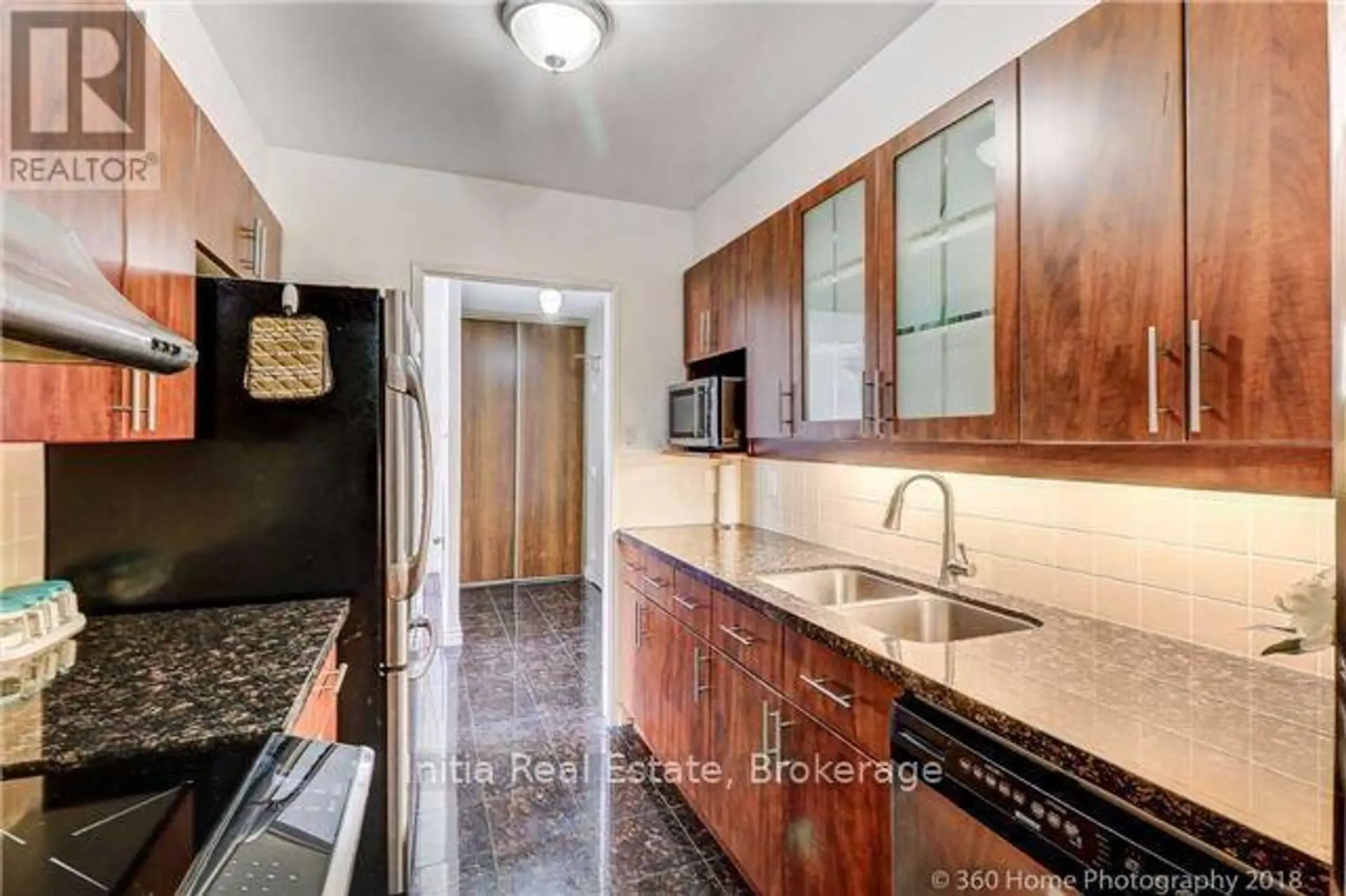 #406 25 SILVER SPRINGS BOULEVARD - Image 4