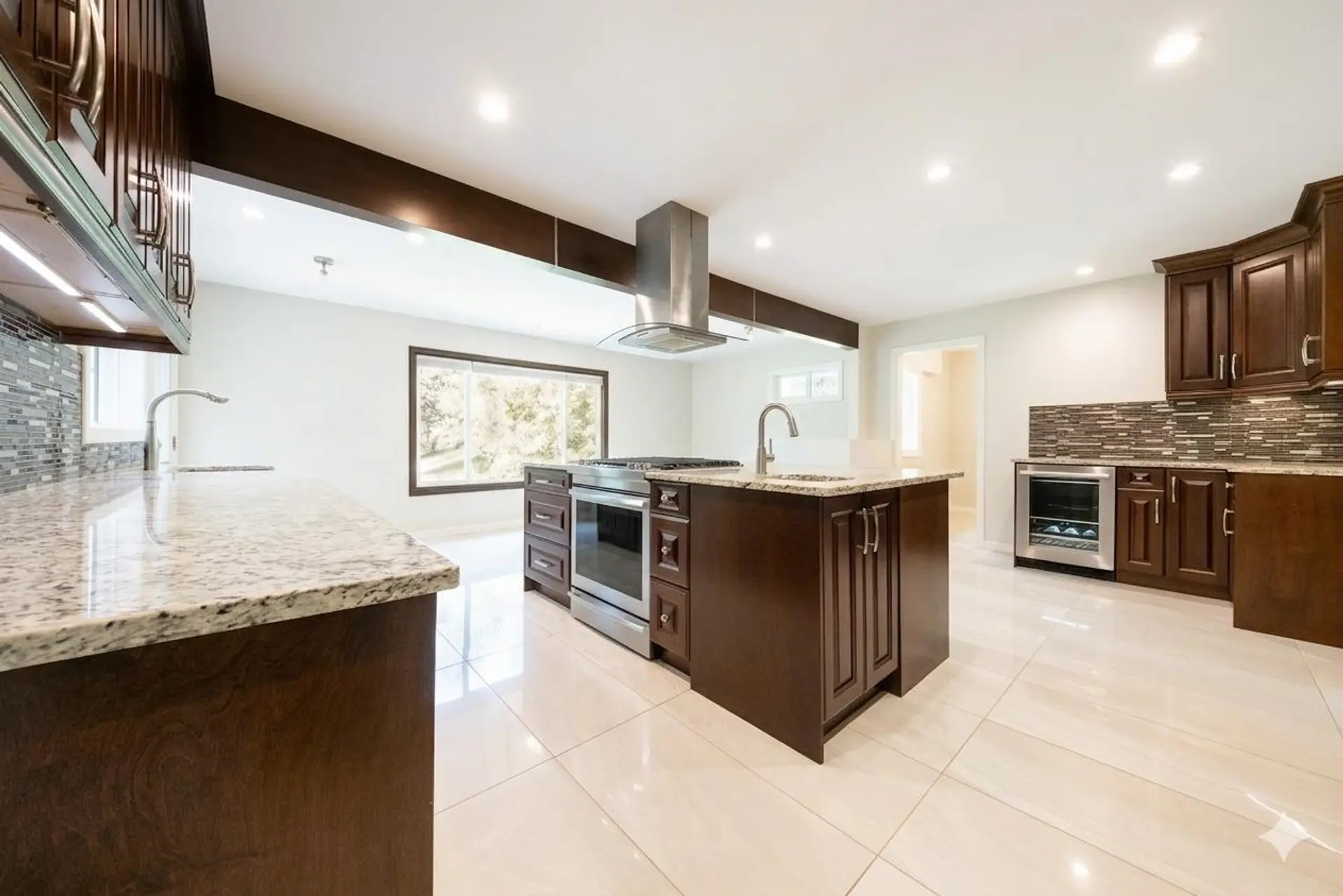 3691 Bargen Drive - Image 7